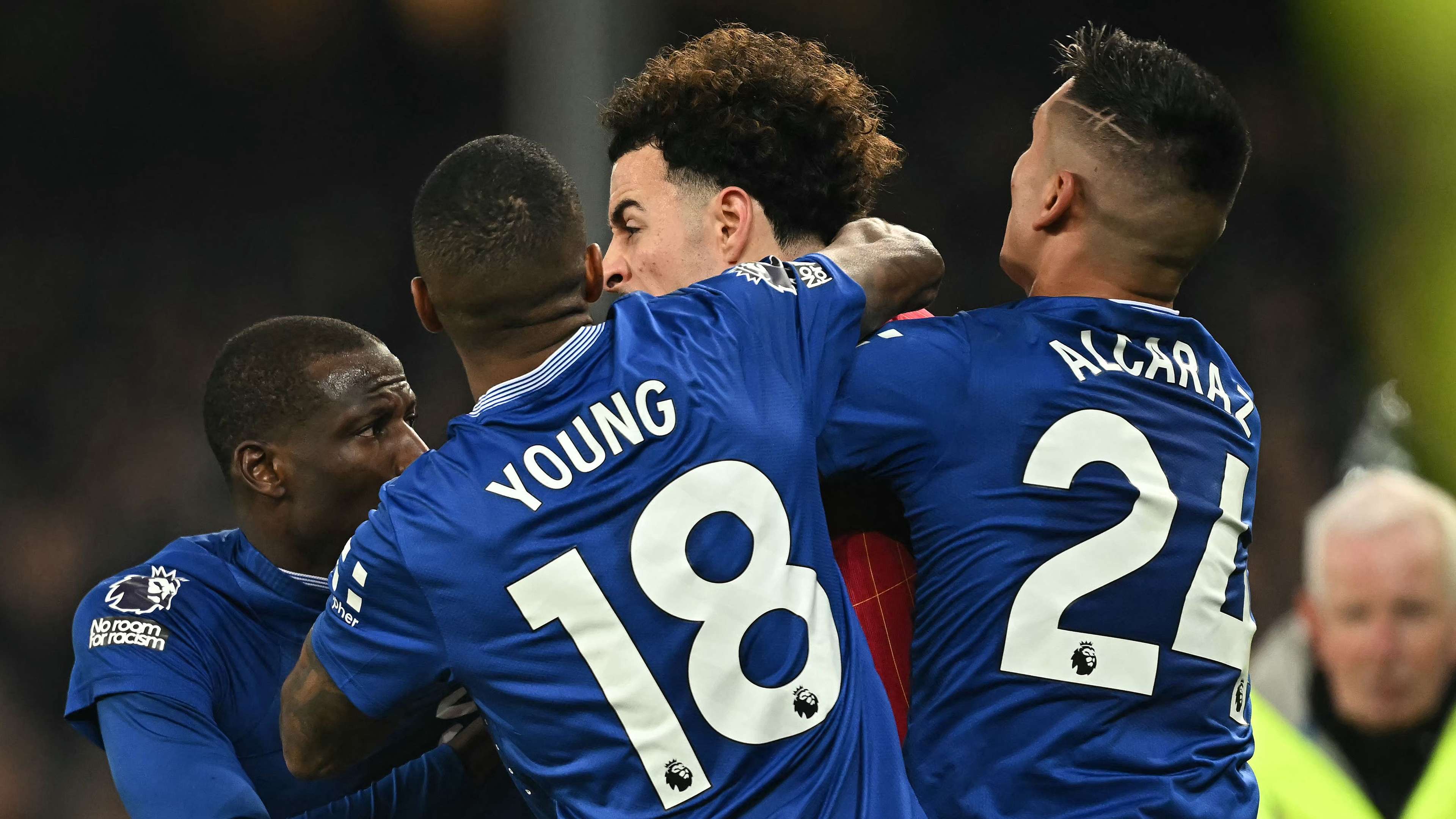 FBL-ENG-PR-EVERTON-LIVERPOOL