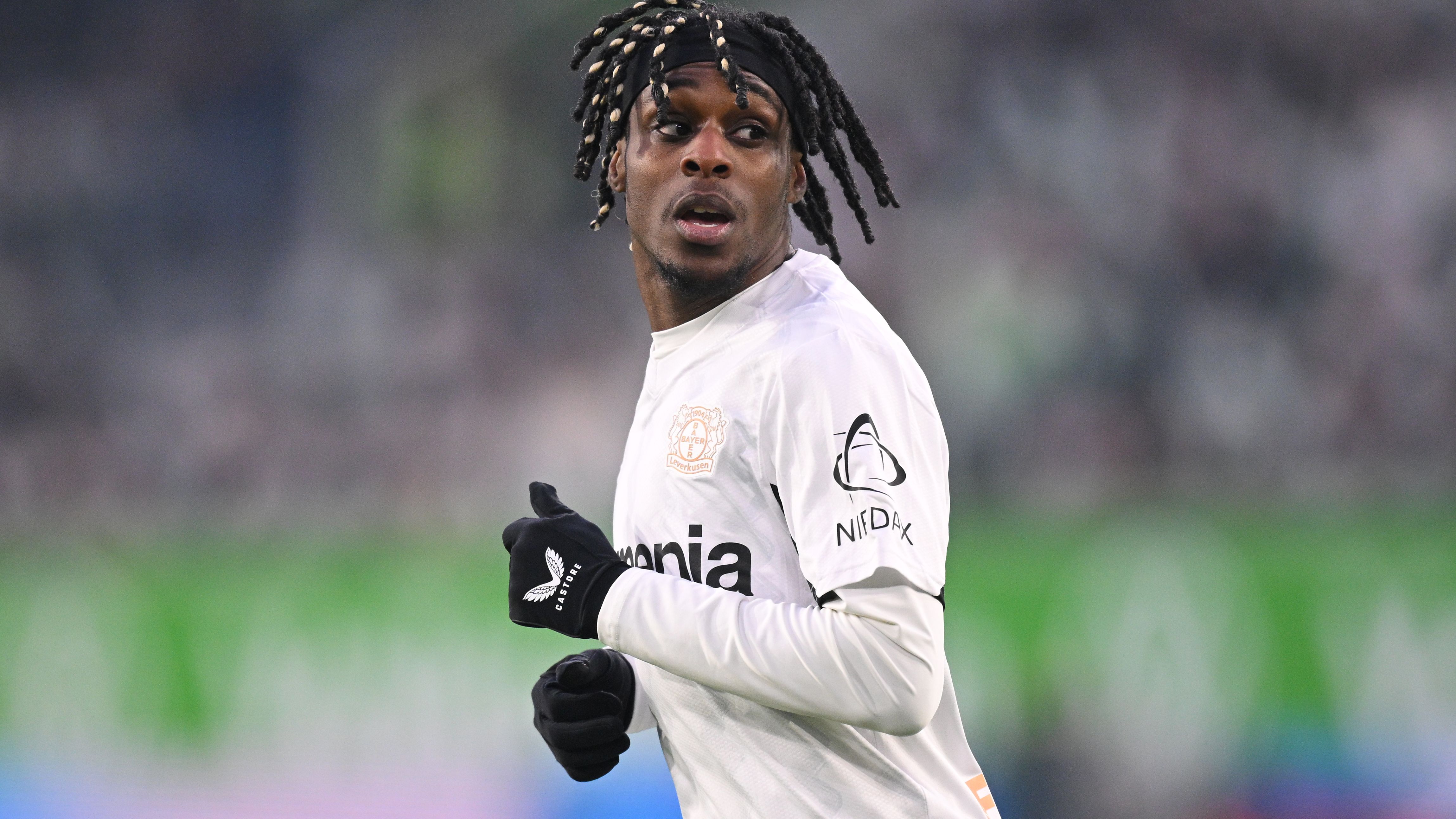 VfL Wolfsburg v Bayer 04 Leverkusen - Bundesliga