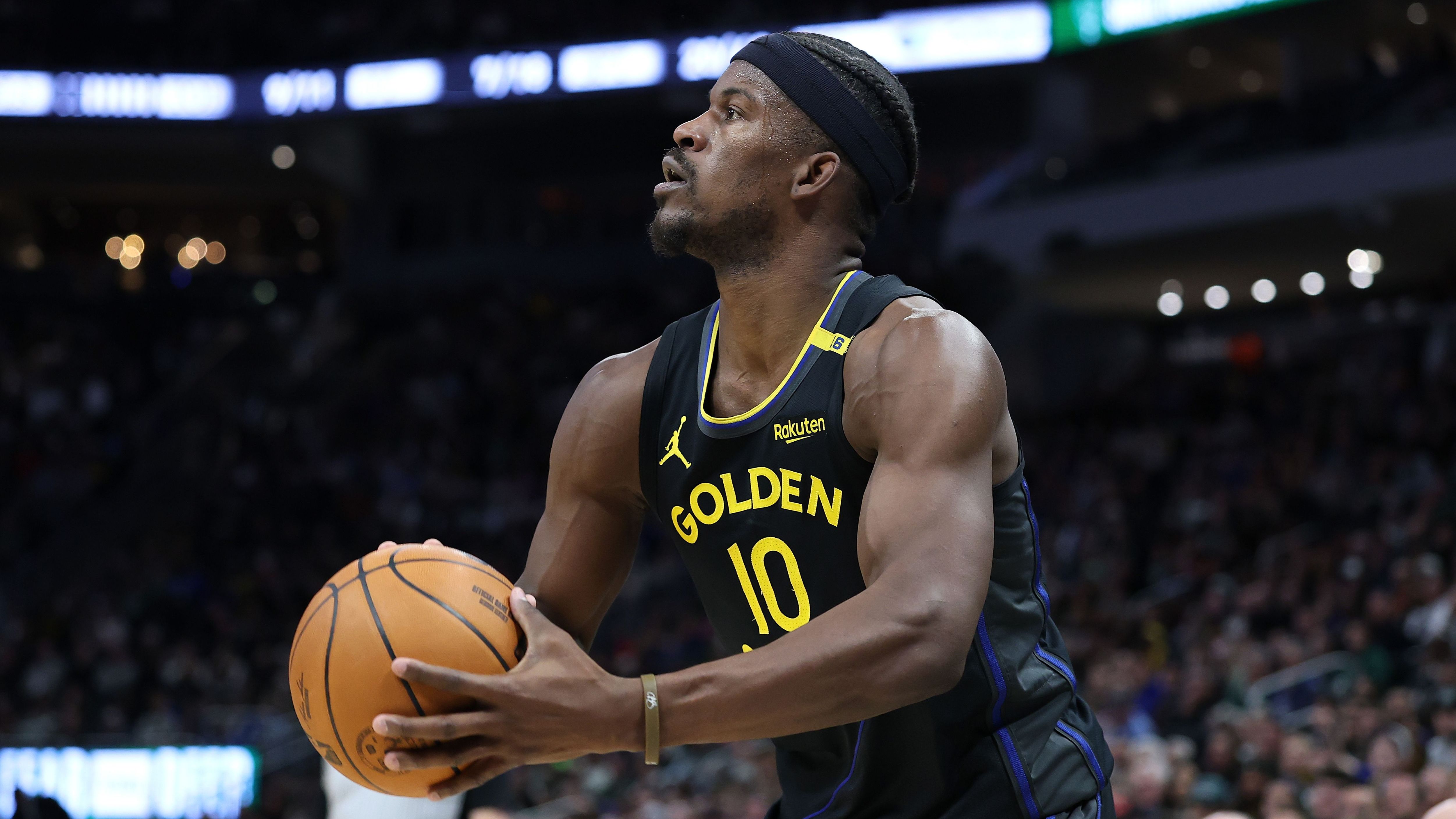 Golden State Warriors v Milwaukee Bucks