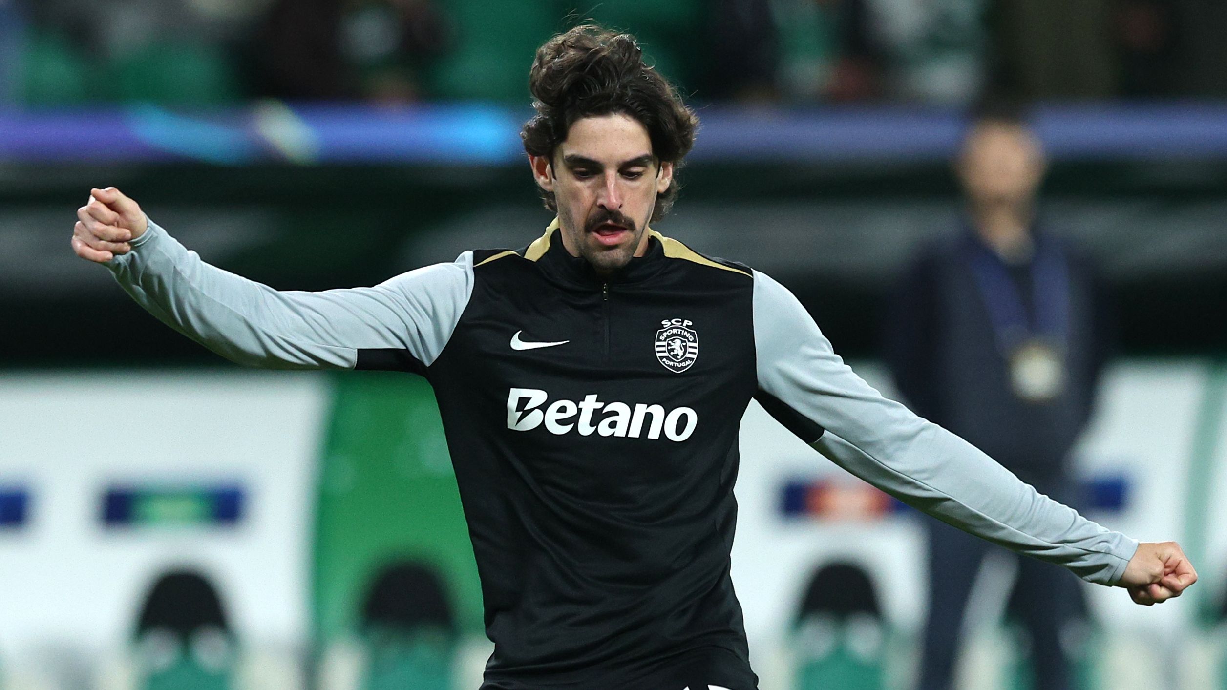 Sporting Clube de Portugal v Borussia Dortmund - UEFA Champions League 2024/25 League Knockout Play-off First Leg