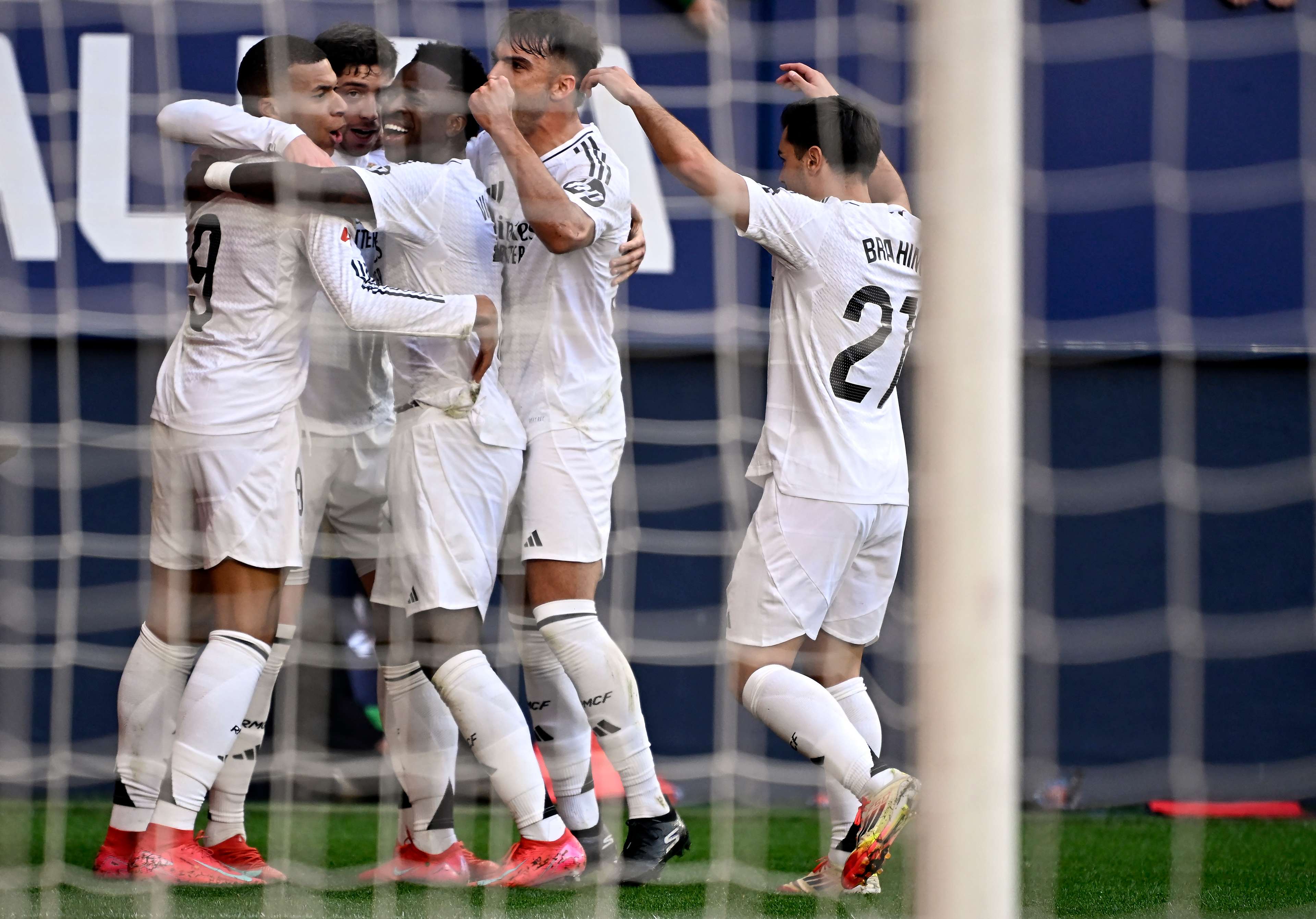 FBL-ESP-LIGA-OSASUNA-REAL MADRID