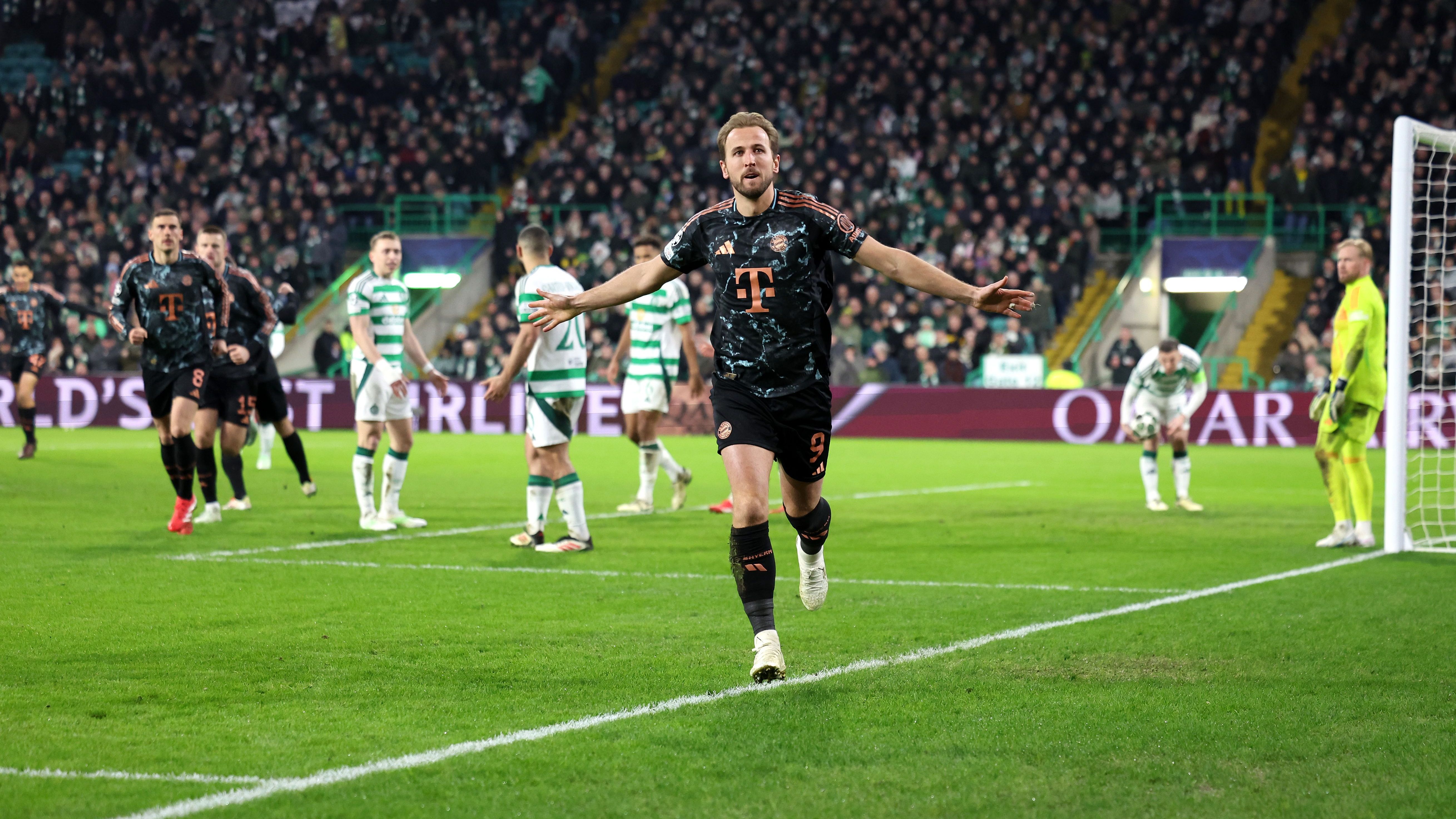 Celtic FC v FC Bayern München - UEFA Champions League 2024/25 League Knockout Play-off First Leg