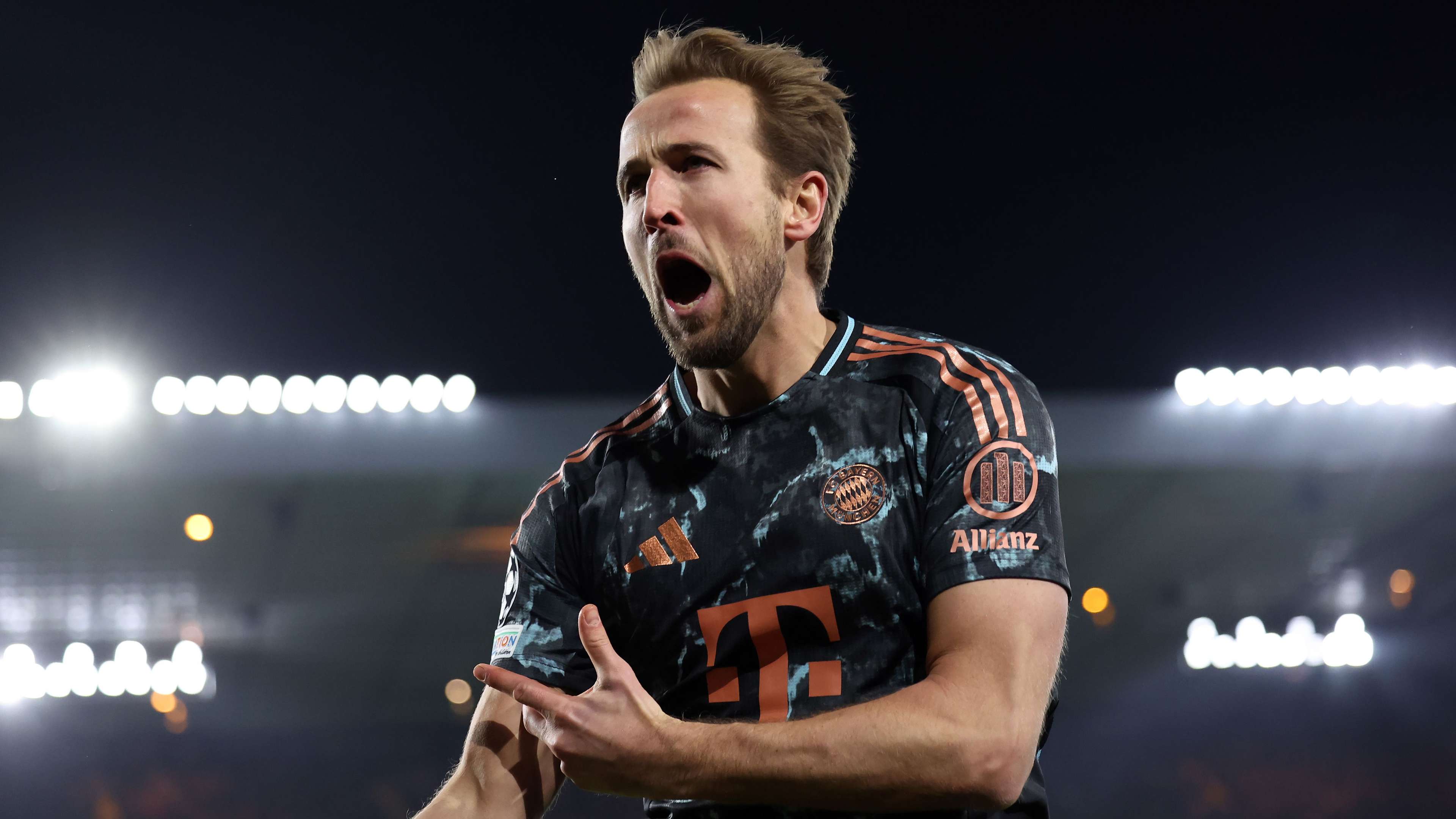 Celtic FC v FC Bayern München - UEFA Champions League 2024/25 League Knockout Play-off First Leg