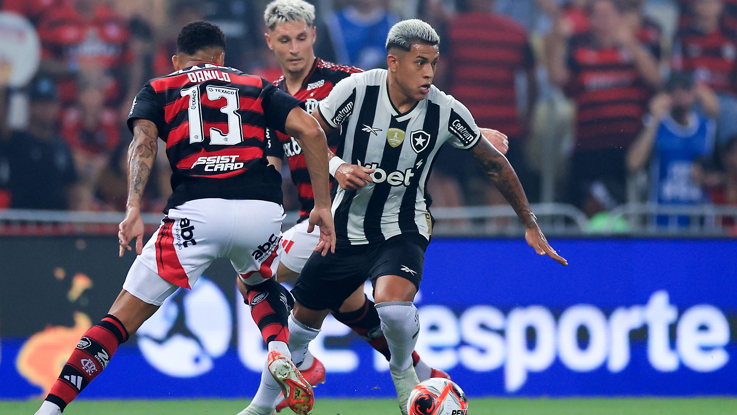 Flamengo v Botafogo - Campeonato Carioaca 2025