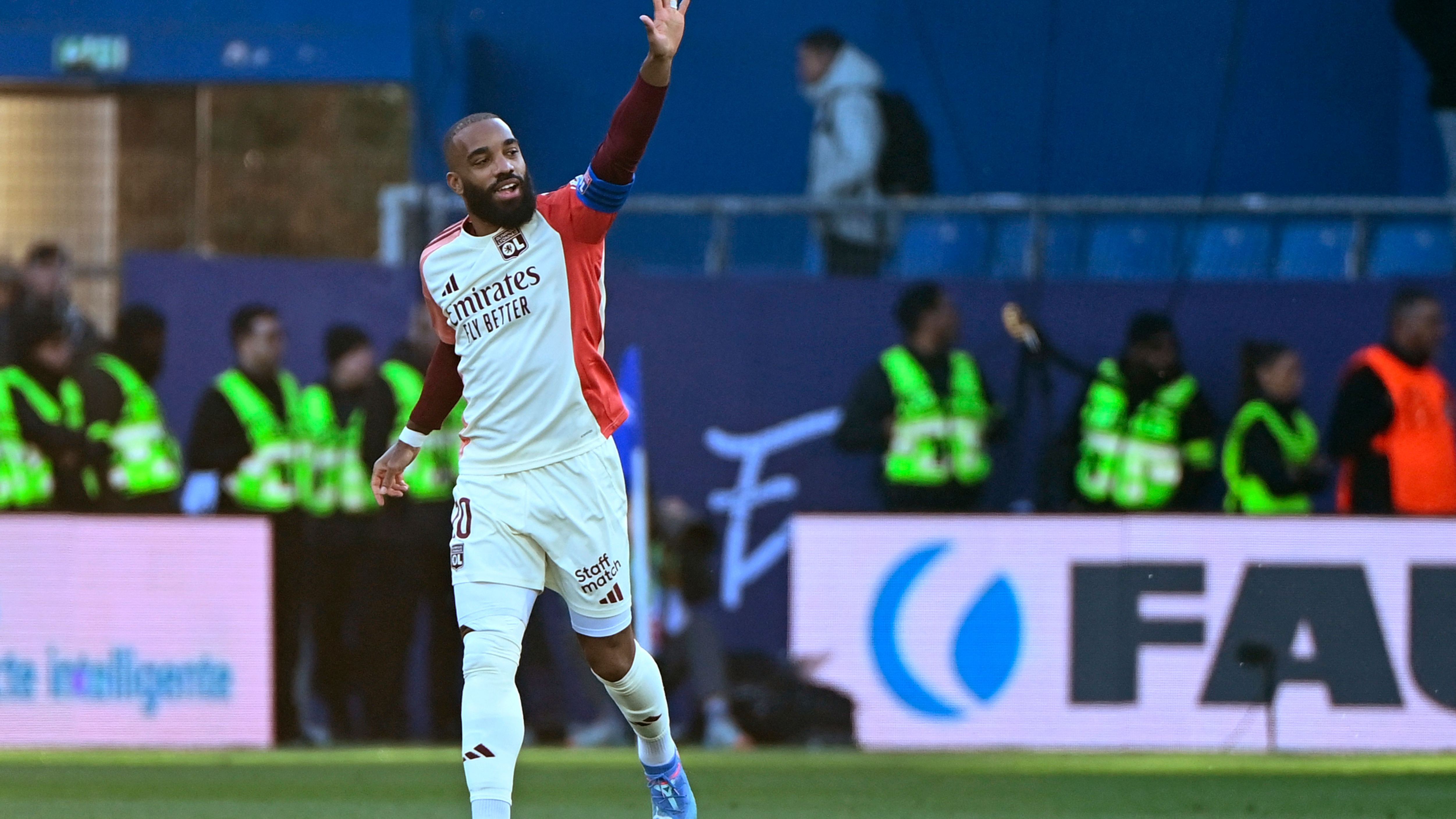 FBL-FRA-LIGUE1-MONTPELLIER-LYON