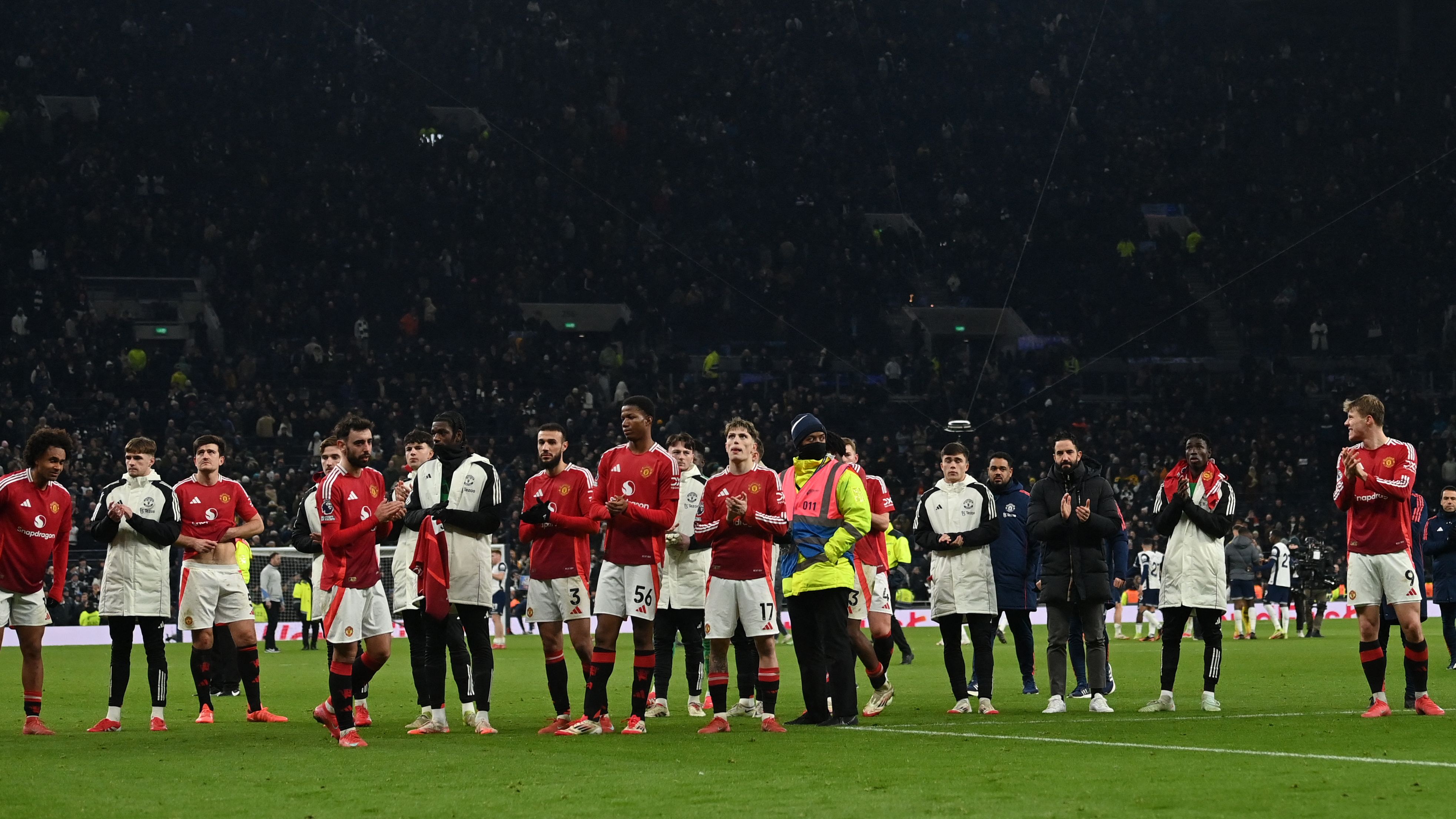 FBL-ENG-PR-TOTTENHAM-MAN UTD