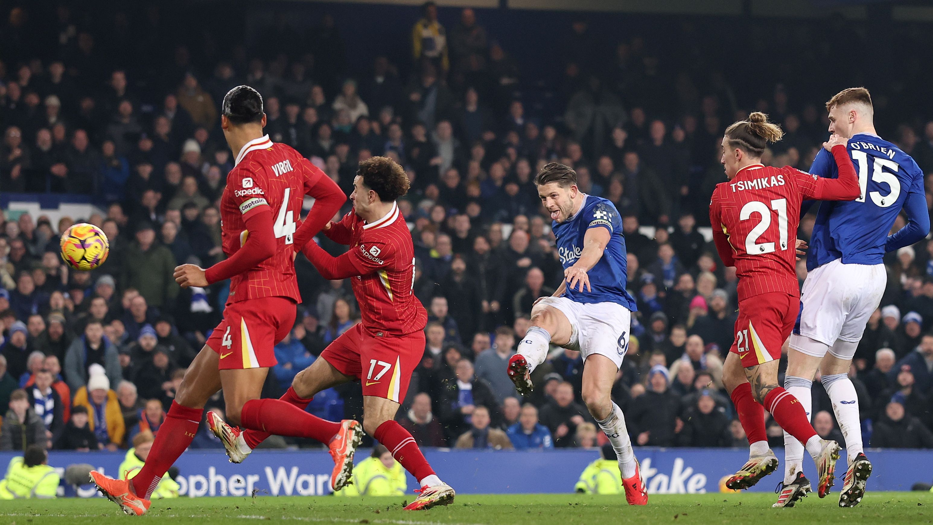 Everton FC v Liverpool FC - Premier League