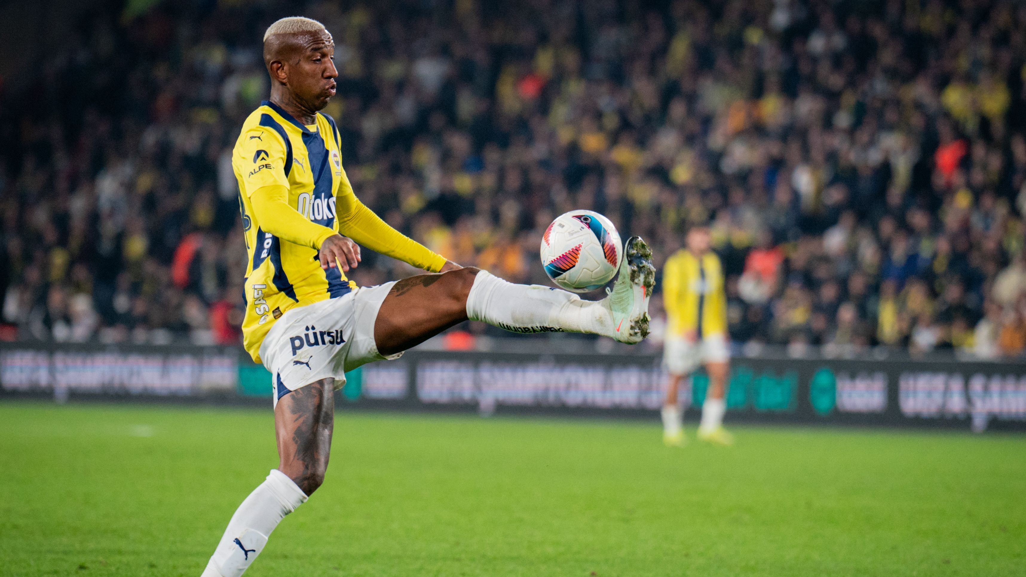 Fenerbahce-v-Kasimpasa-Trendyol-Super-League