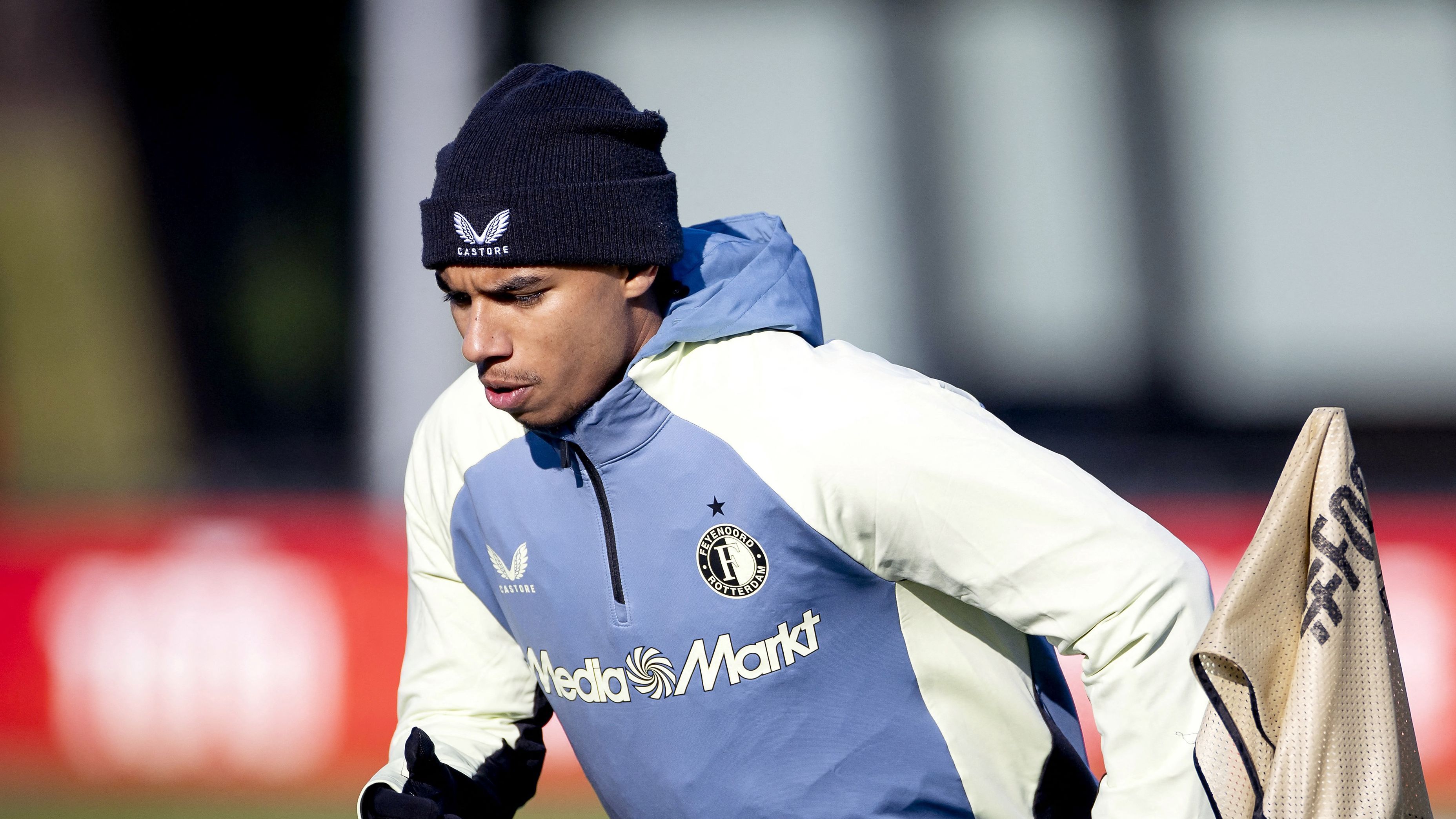 FBL-EUR-C1-FEYENOORD-AC MILAN-TRAINING
