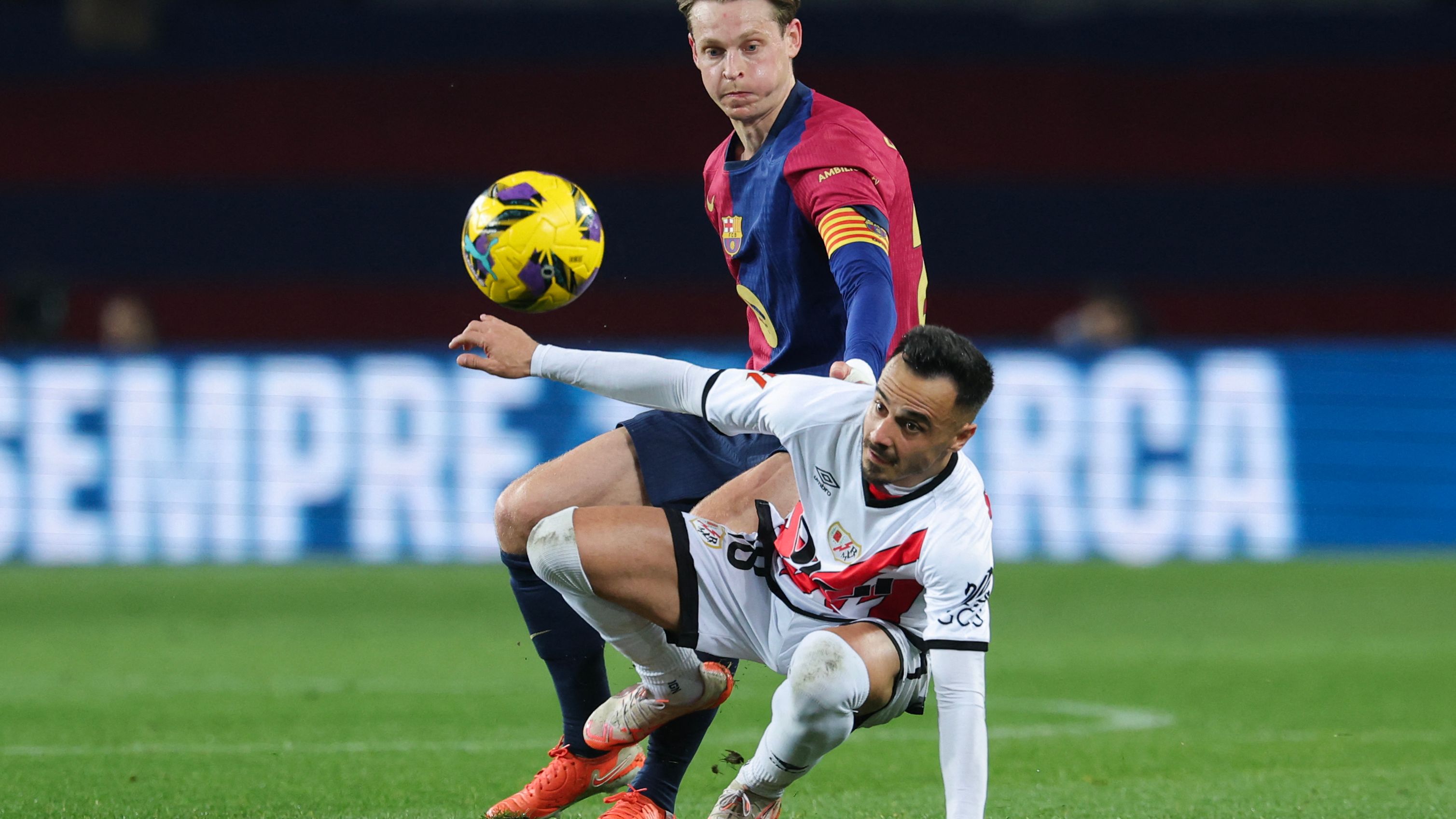 FBL-ESP-LIGA-BARCELONA-RAYO VALLECANO