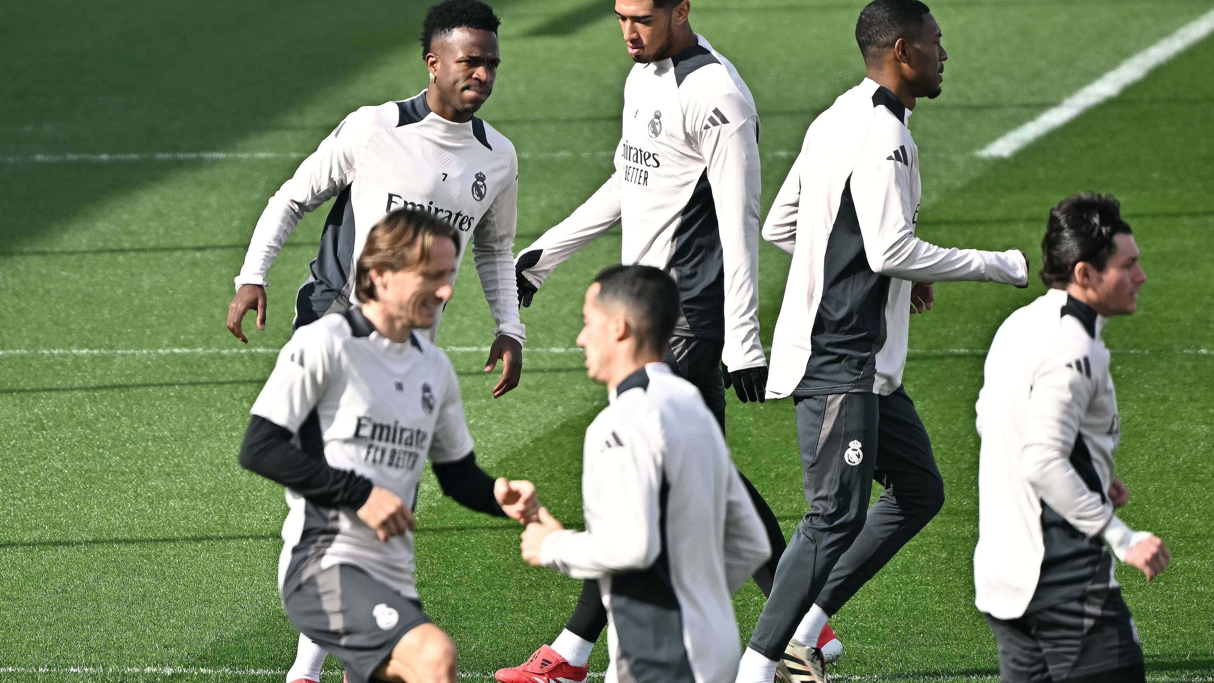 FBL-EUR-C1-REAL MADRID-TRAINING