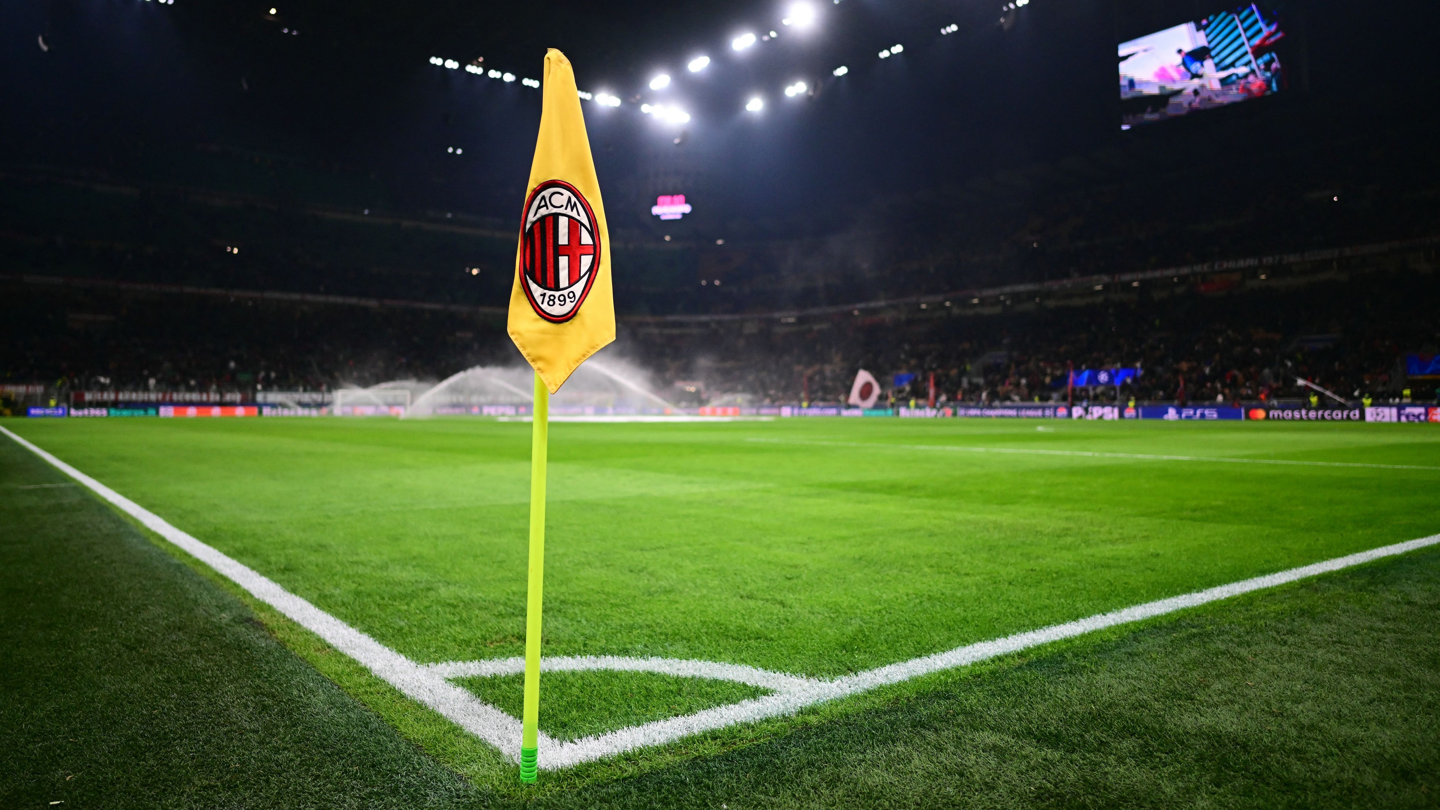 FBL-EUR-C1-MILAN-FEYENOORD