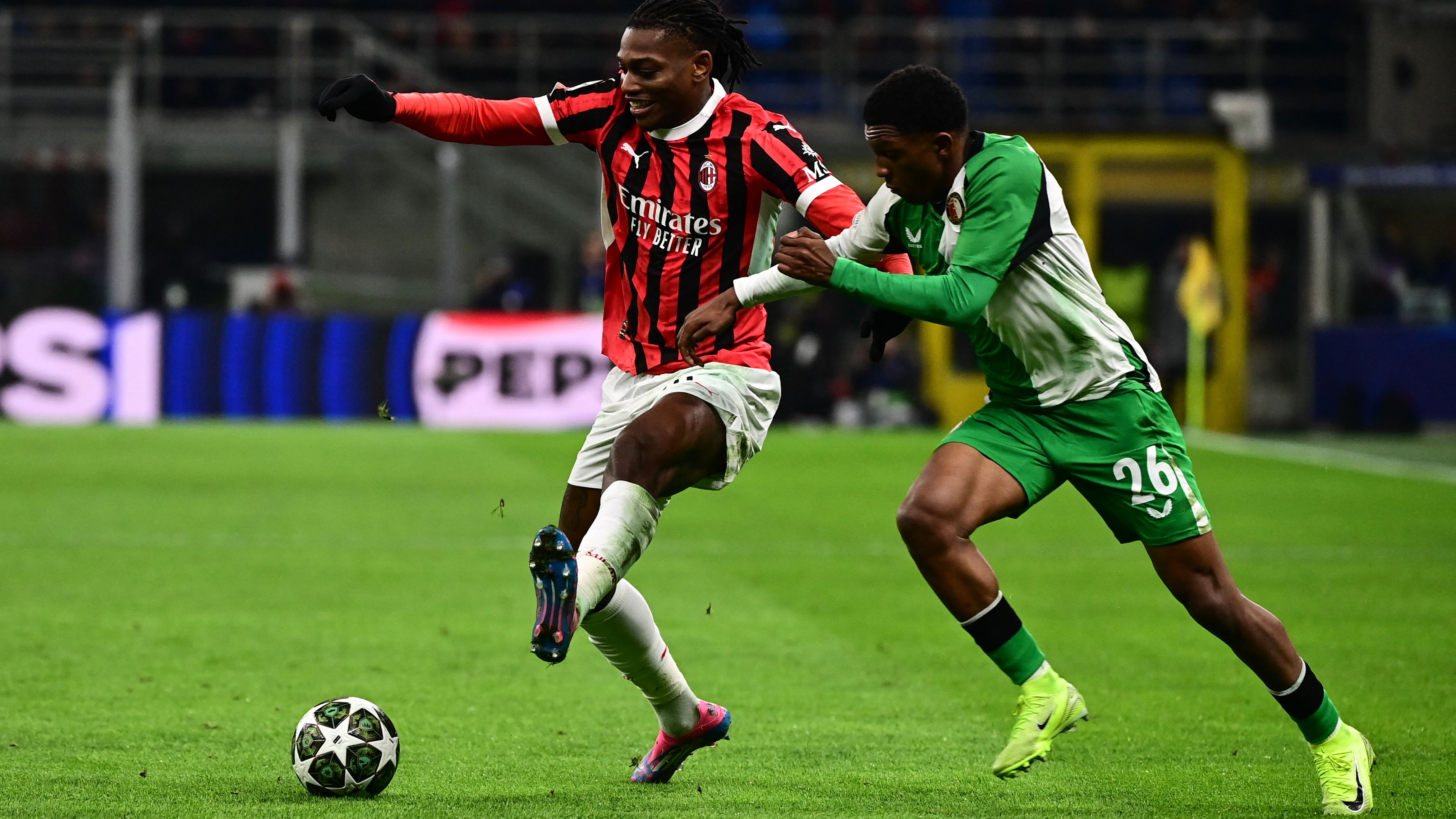 FBL-EUR-C1-MILAN-FEYENOORD