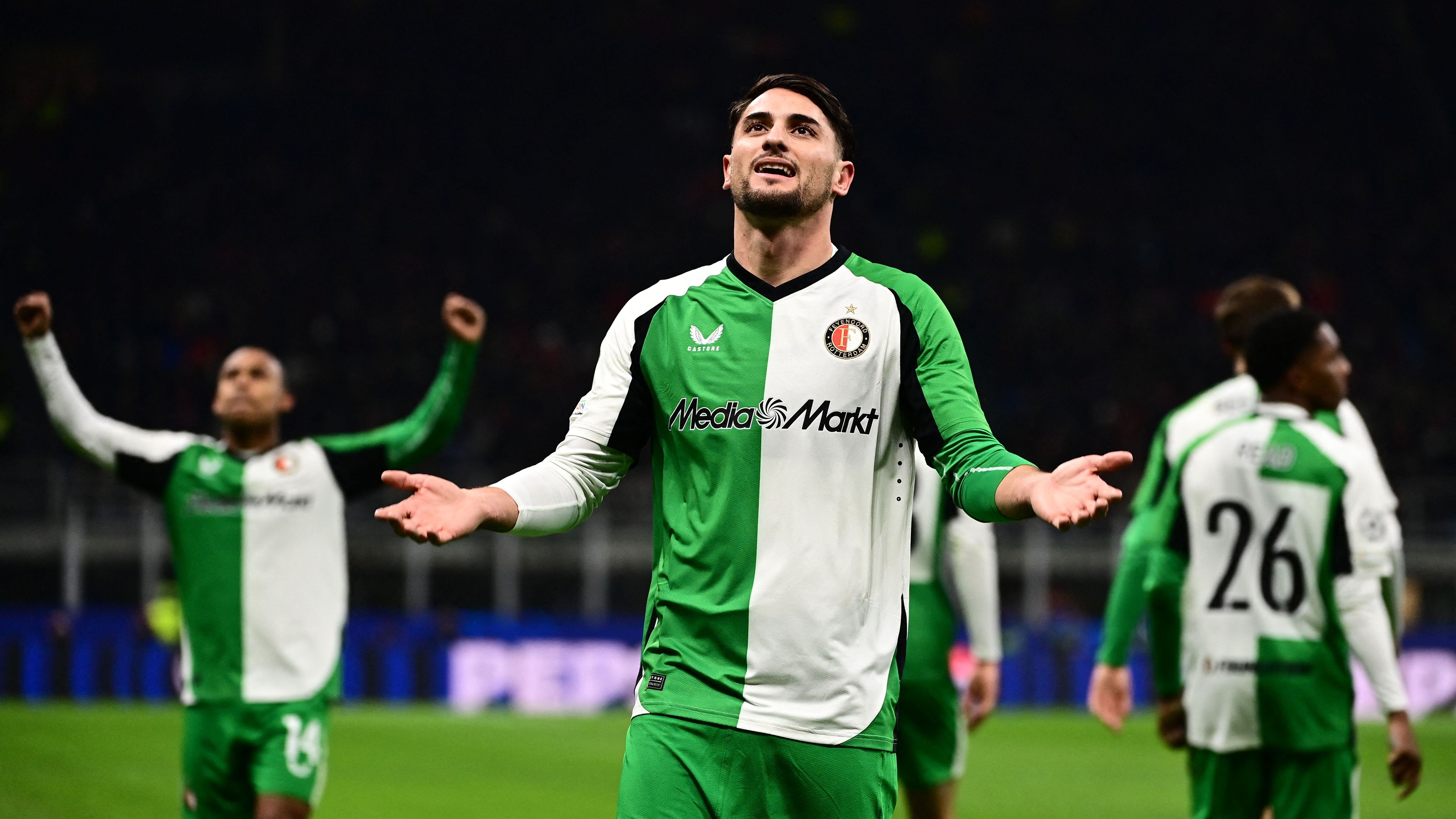 FBL-EUR-C1-MILAN-FEYENOORD