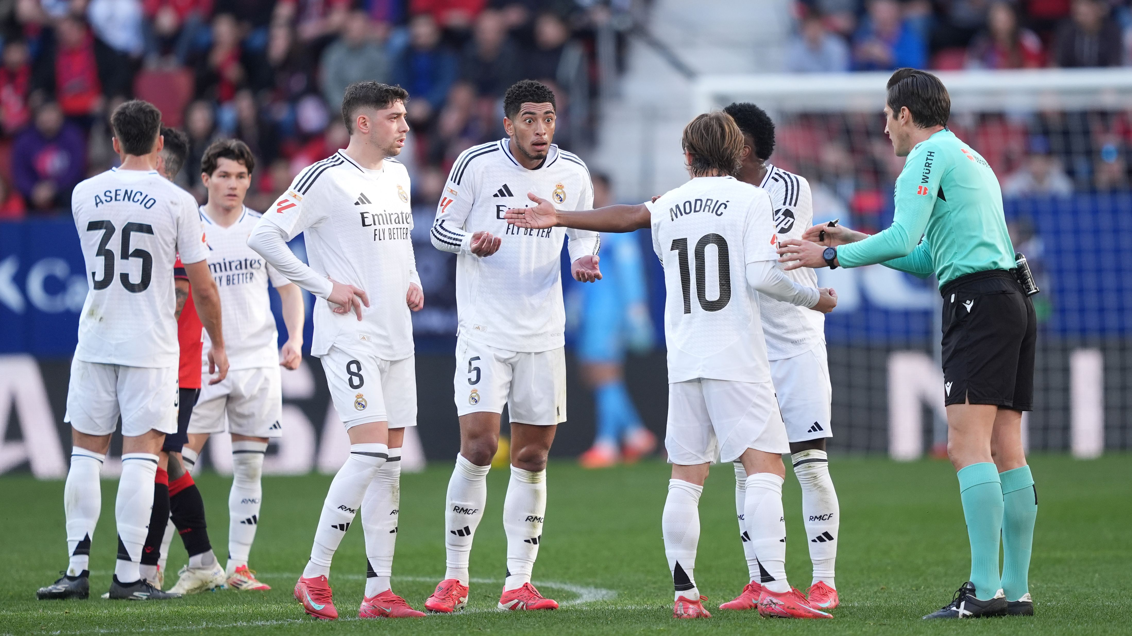 CA Osasuna v Real Madrid CF - La Liga EA Sports