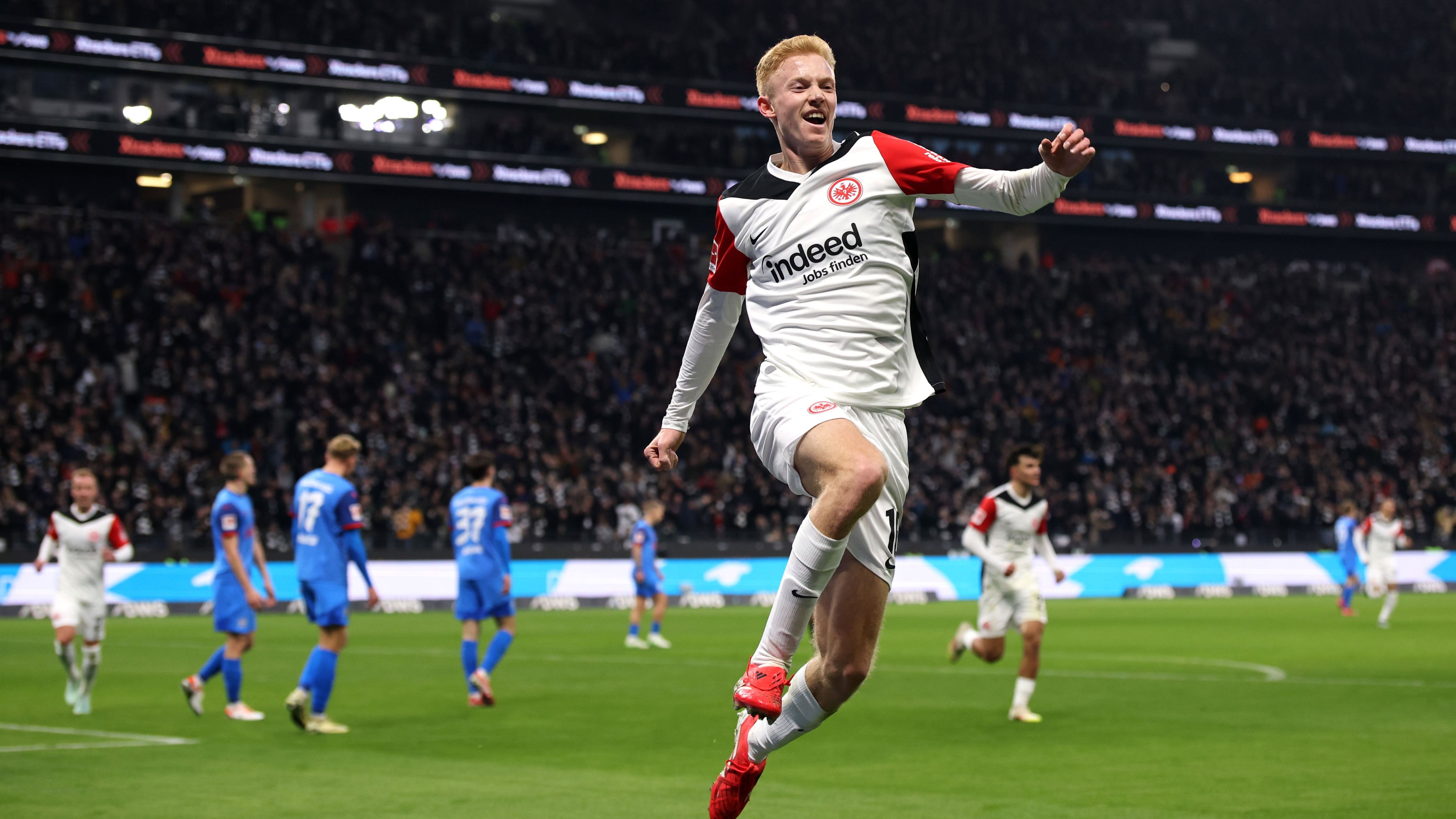 Eintracht Frankfurt v Holstein Kiel - Bundesliga