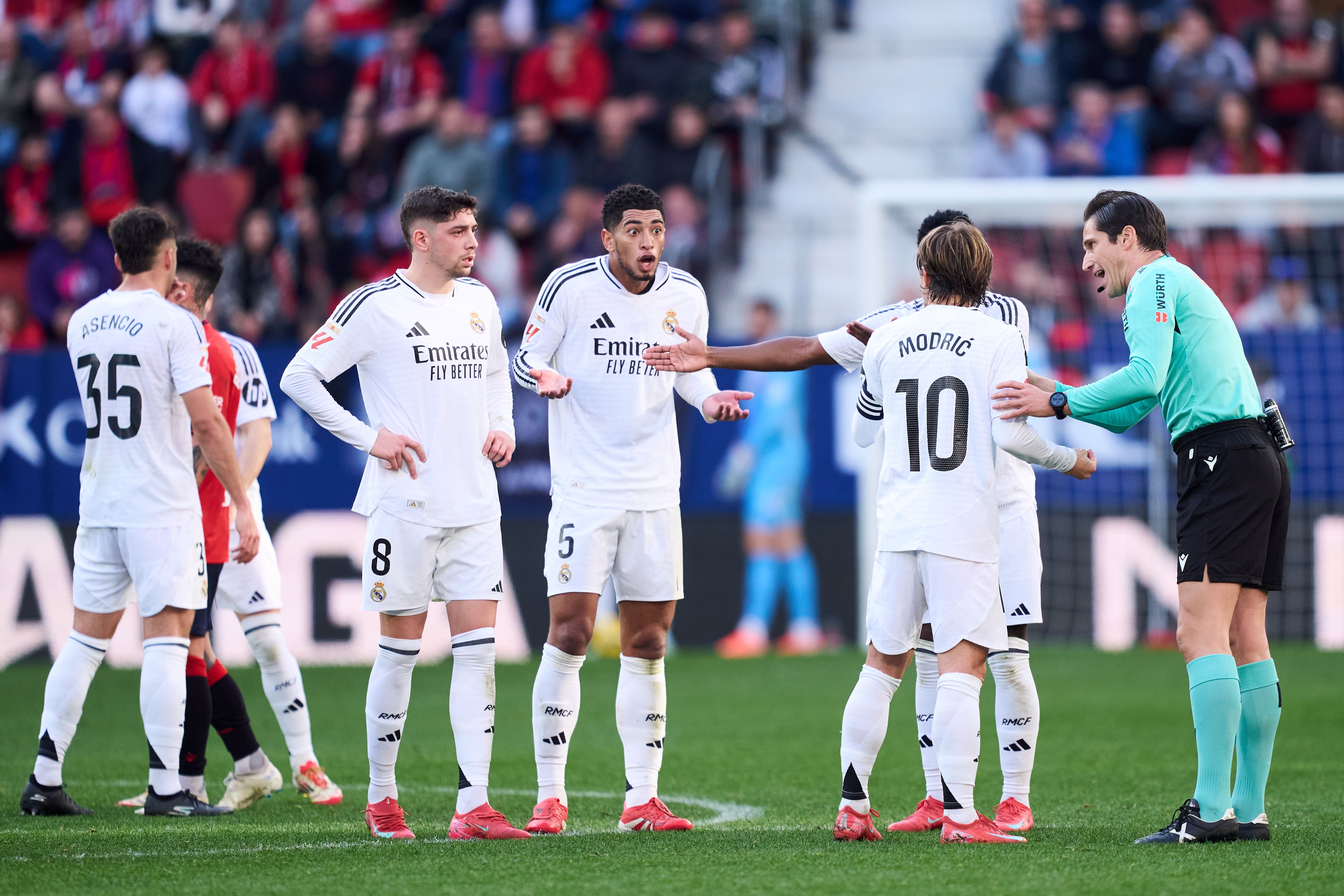 CA Osasuna v Real Madrid CF - La Liga EA Sports