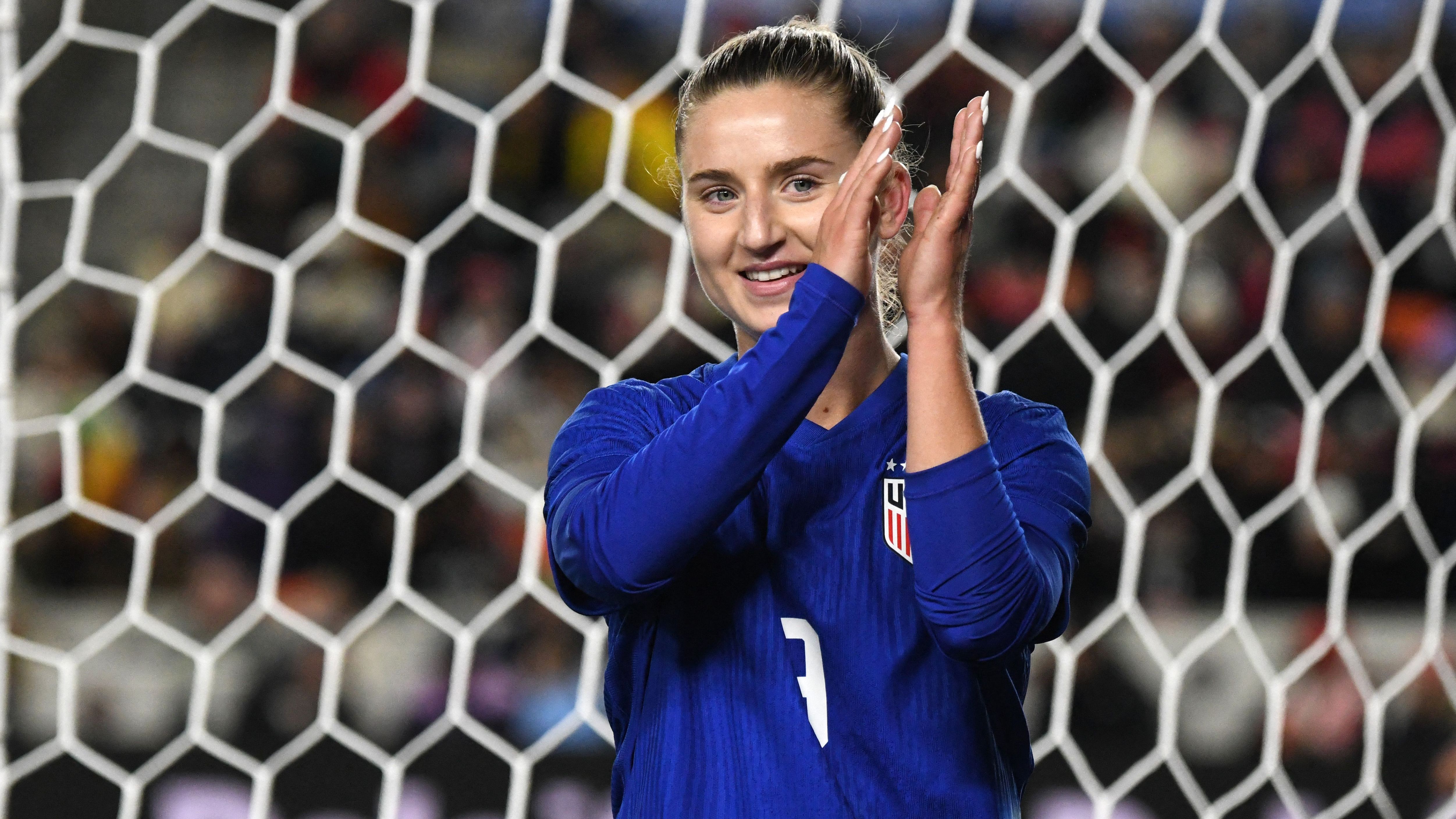 FBL-WOMEN-SHEBELIEVES-USA-COL