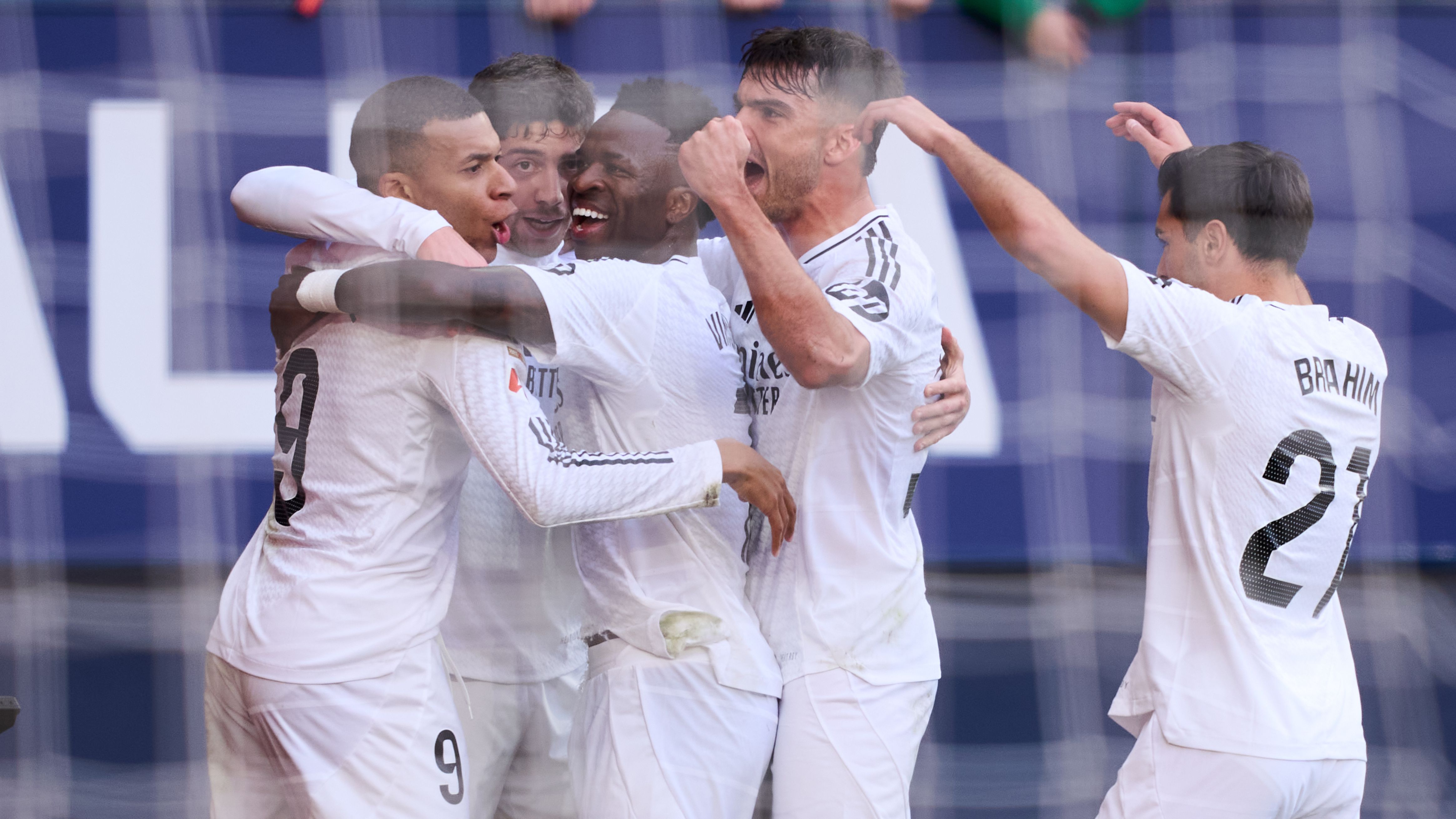 CA Osasuna v Real Madrid CF - La Liga EA Sports