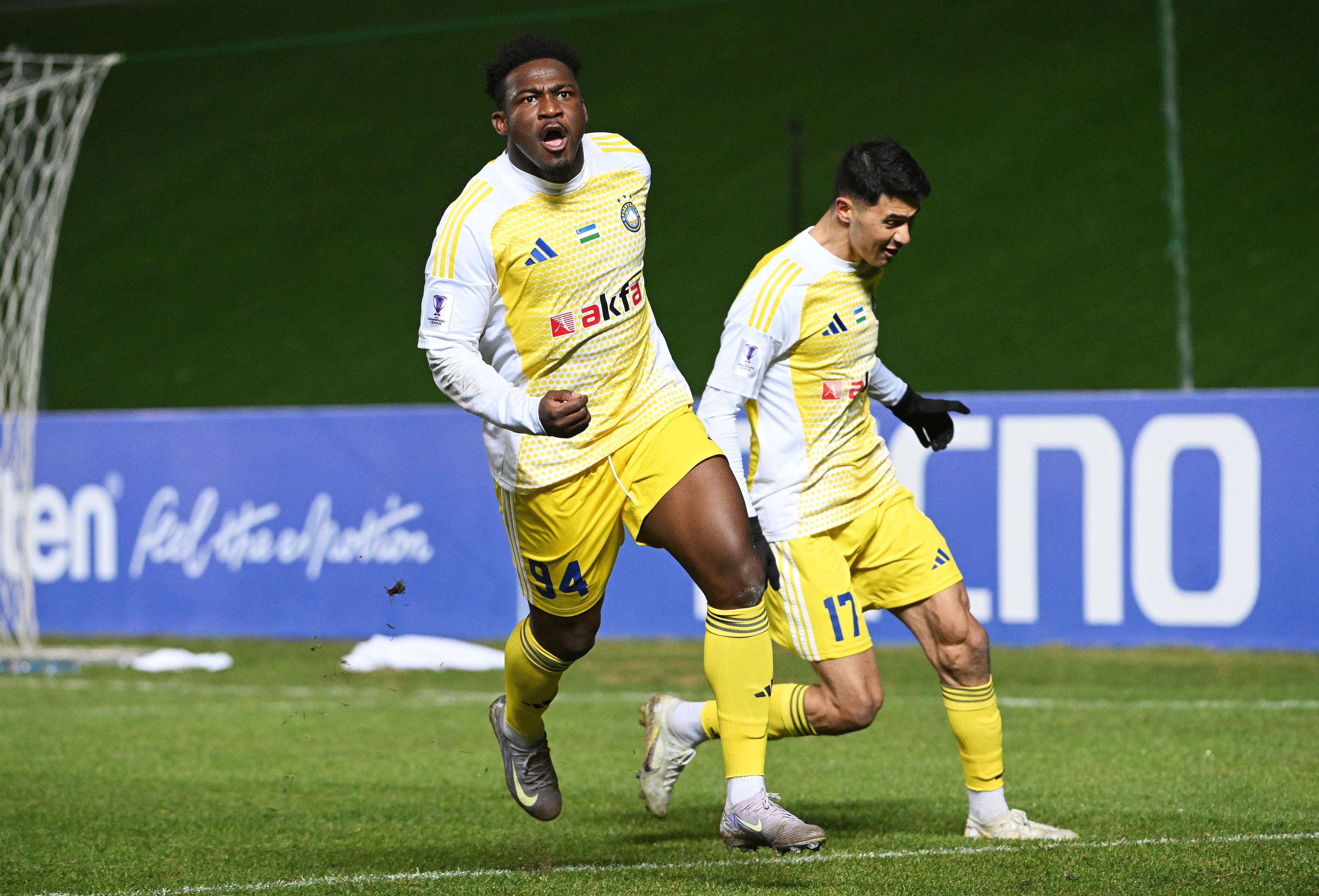 Pakhtakor v Al-Sadd - AFC Champions League Elite West Region