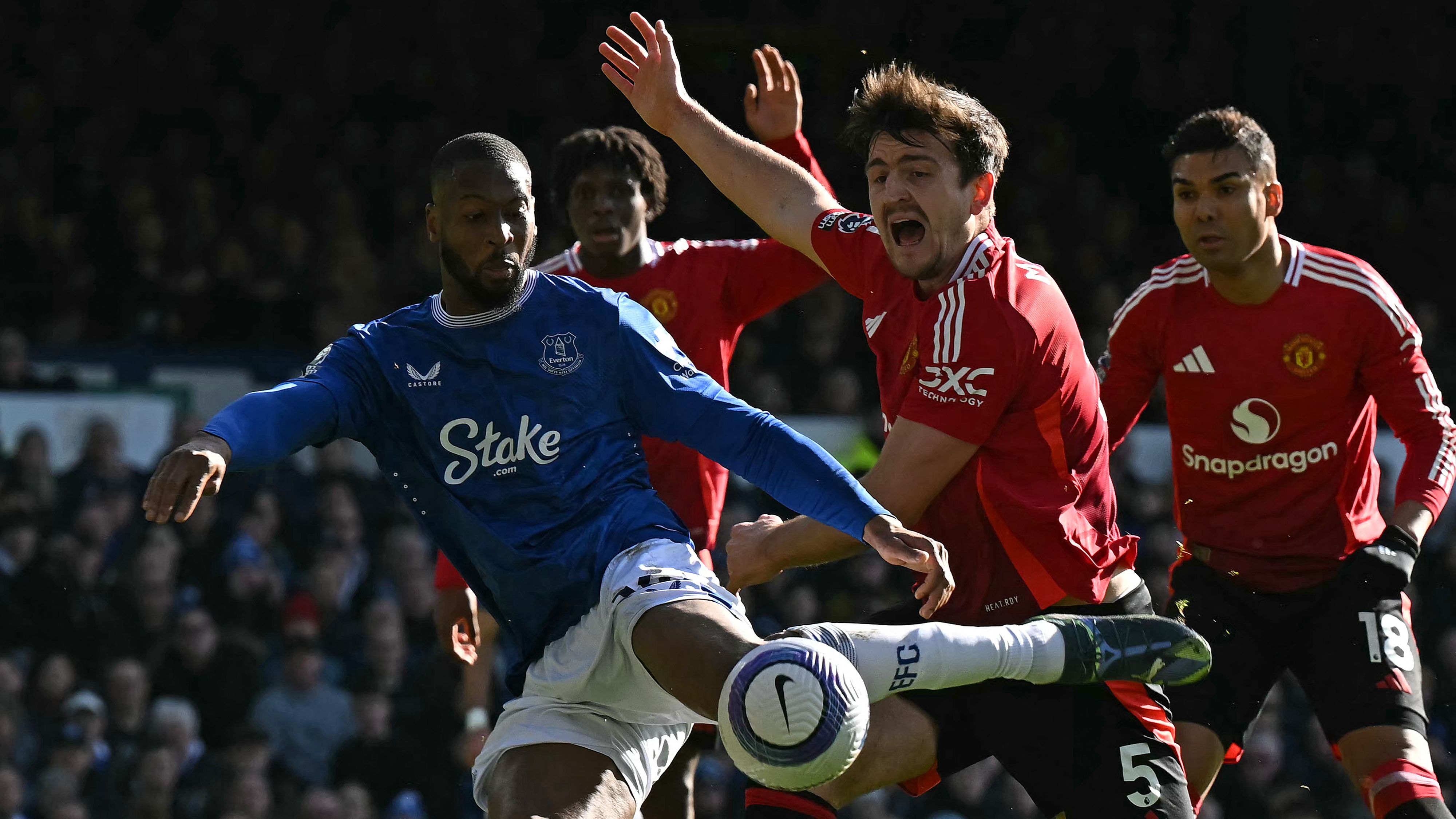 FBL-ENG-PR-EVERTON-MAN UTD