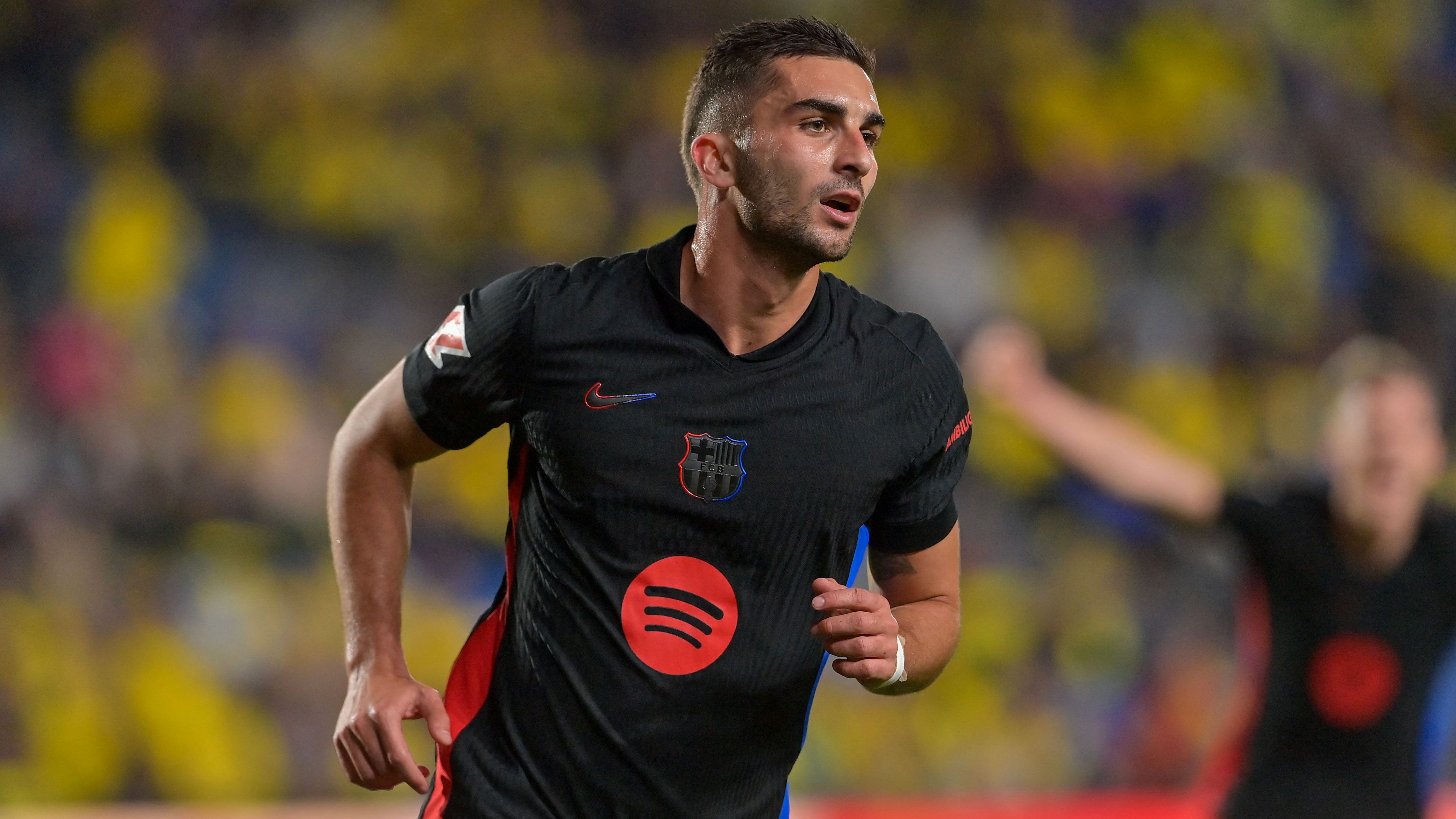 FBL-ESP-LIGA-LAS PALMAS-BARCELONA