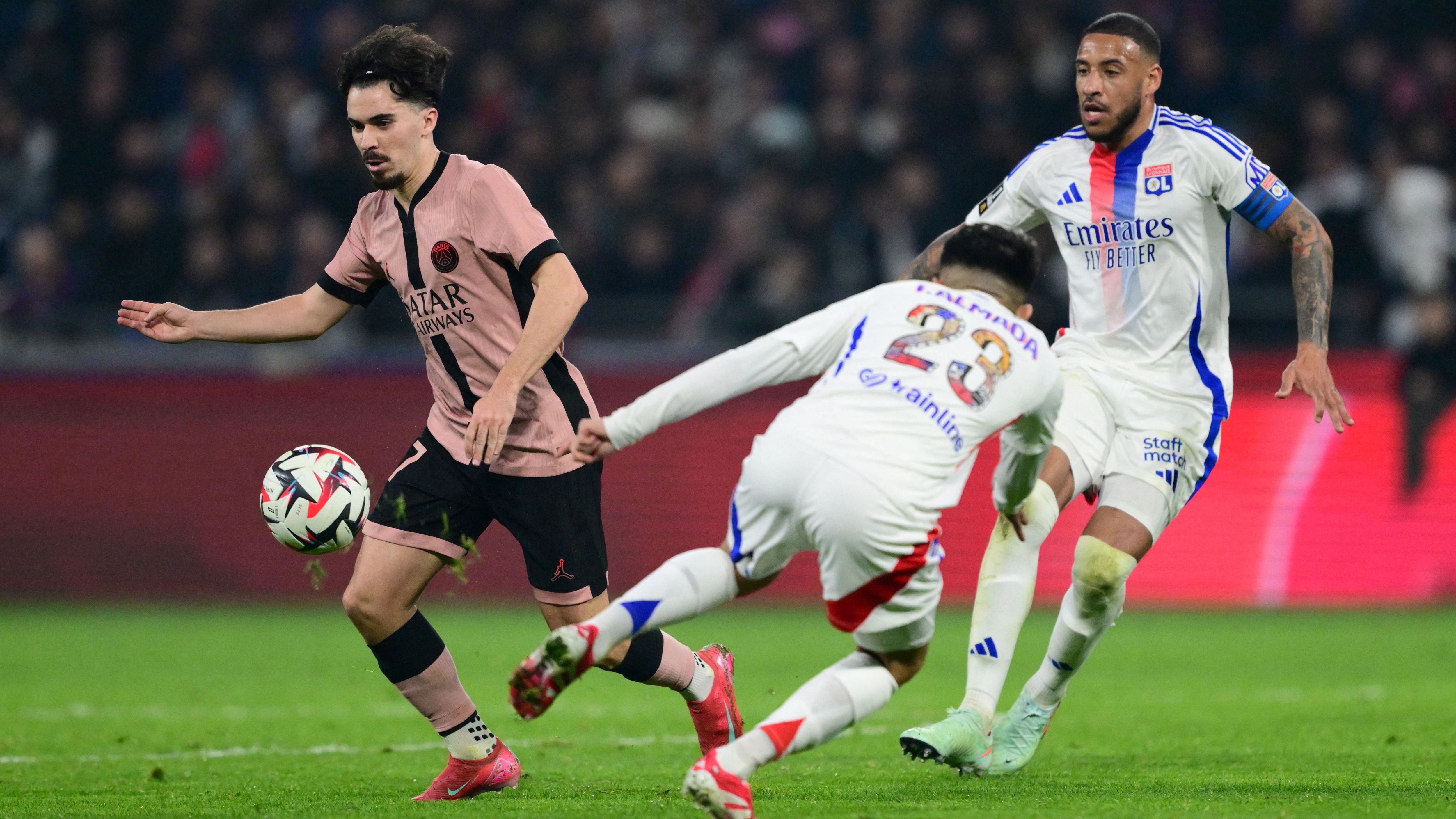 FBL-FRA-LIGUE1-LYON-PSG