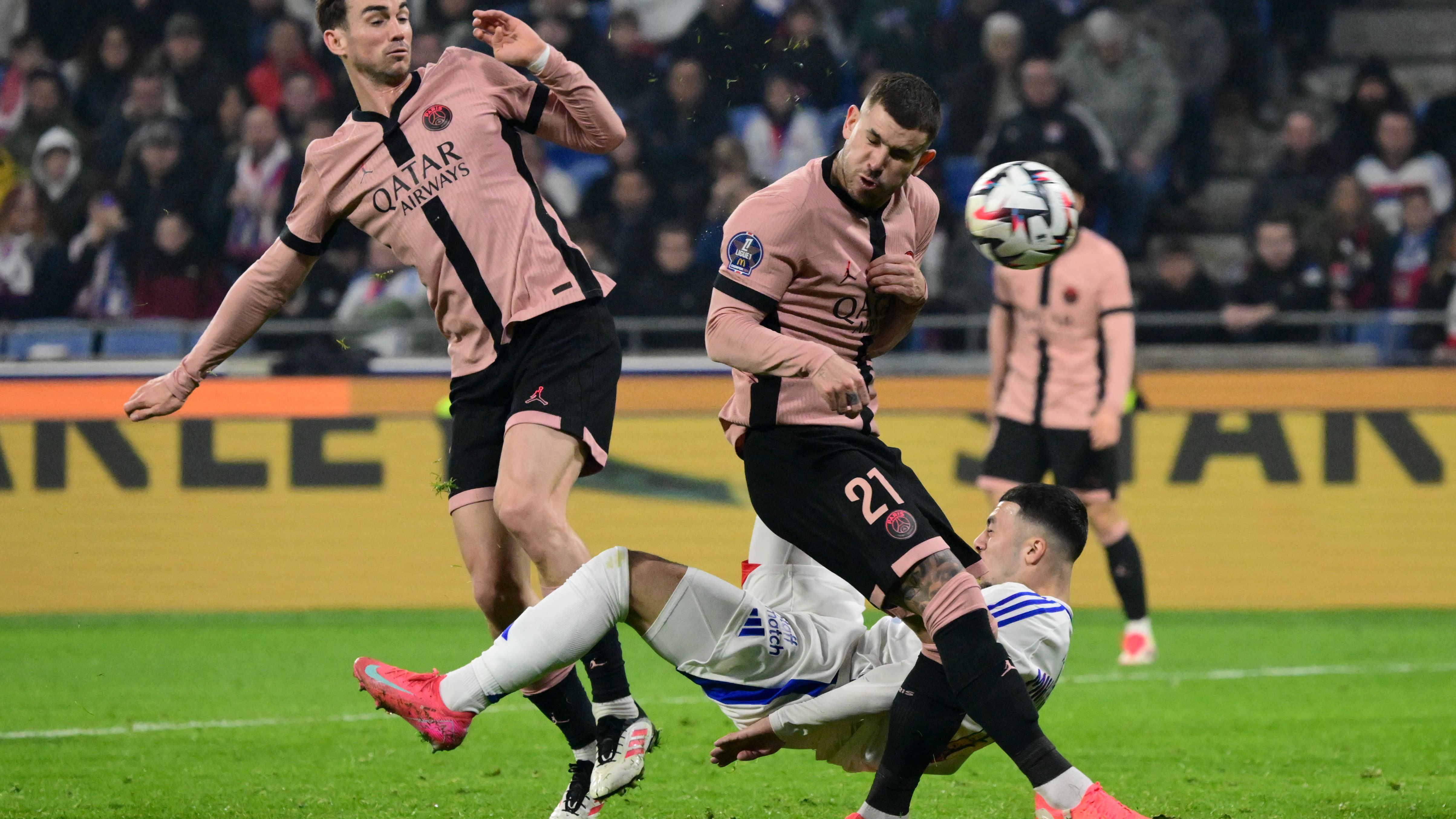FBL-FRA-LIGUE1-LYON-PSG