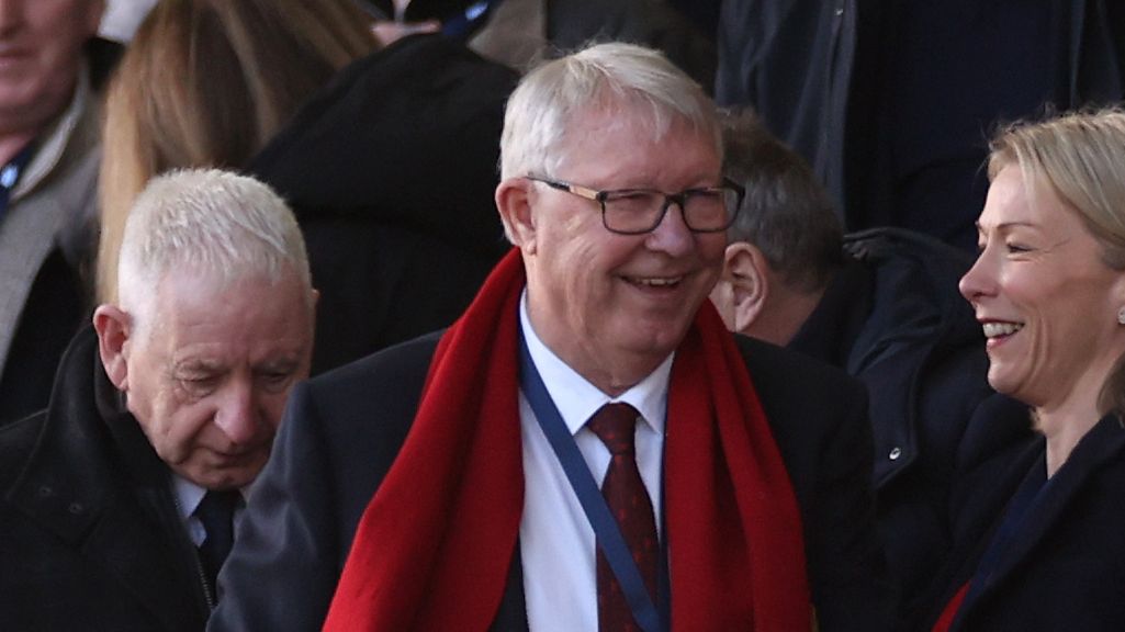 Everton FC v Manchester United FC - Premier League