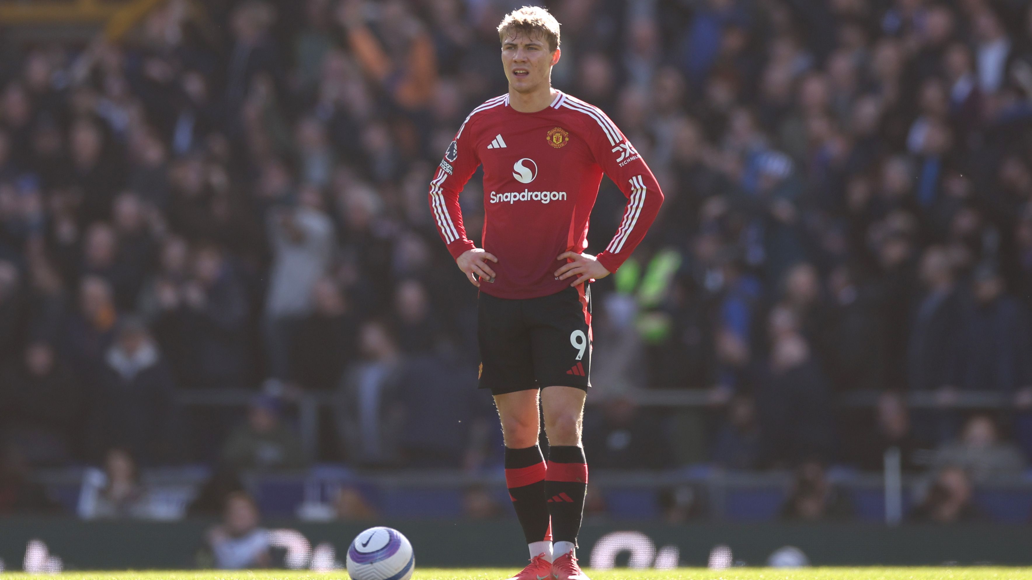 Everton FC v Manchester United FC - Premier League