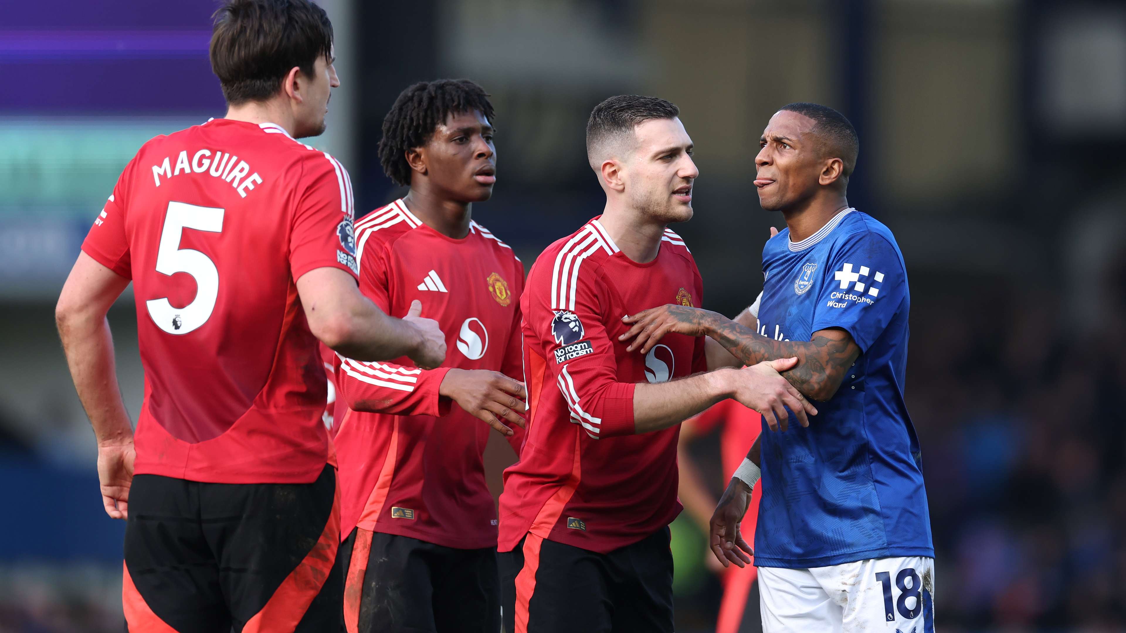 Everton FC v Manchester United FC - Premier League