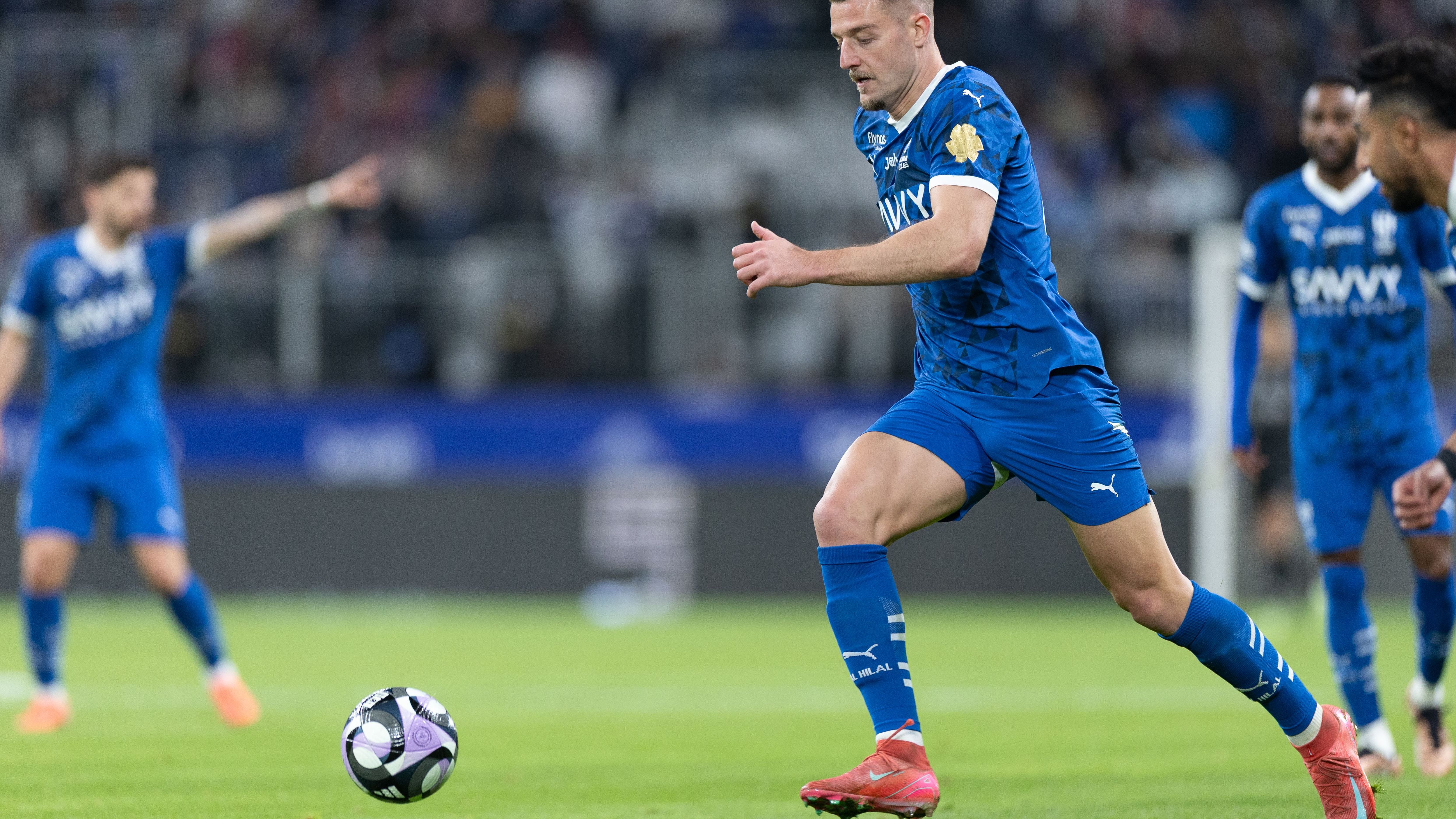 Al Hilal v Al Kholood - Saudi Pro League