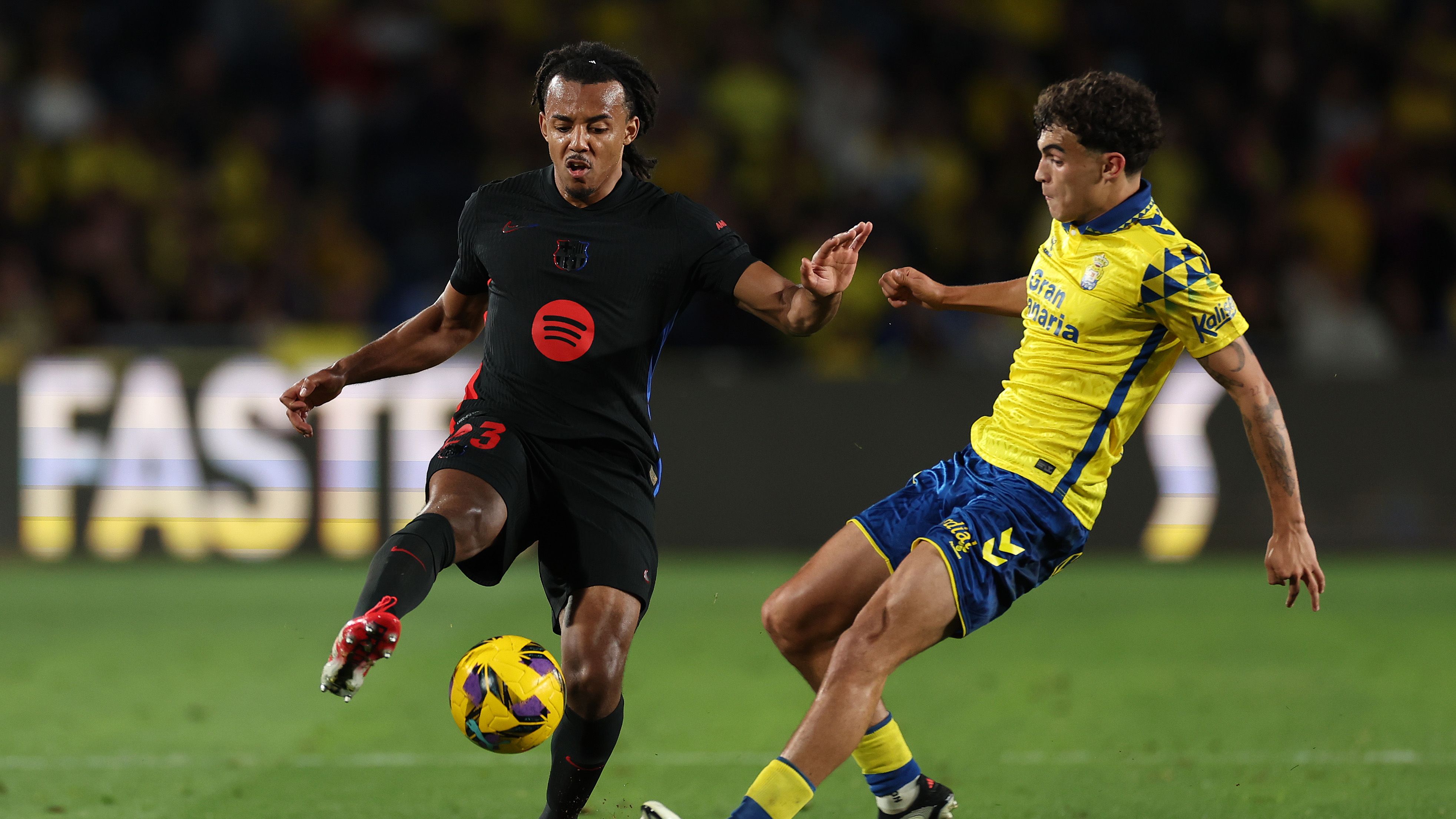 UD Las Palmas v FC Barcelona - La Liga EA Sports