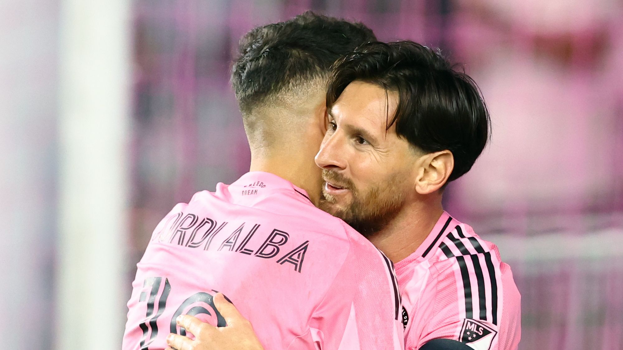 Lionel Messi records two assists as 10-man Inter Miami steals late point vs. NYCFC in 2025 MLS opener | Goal.com India