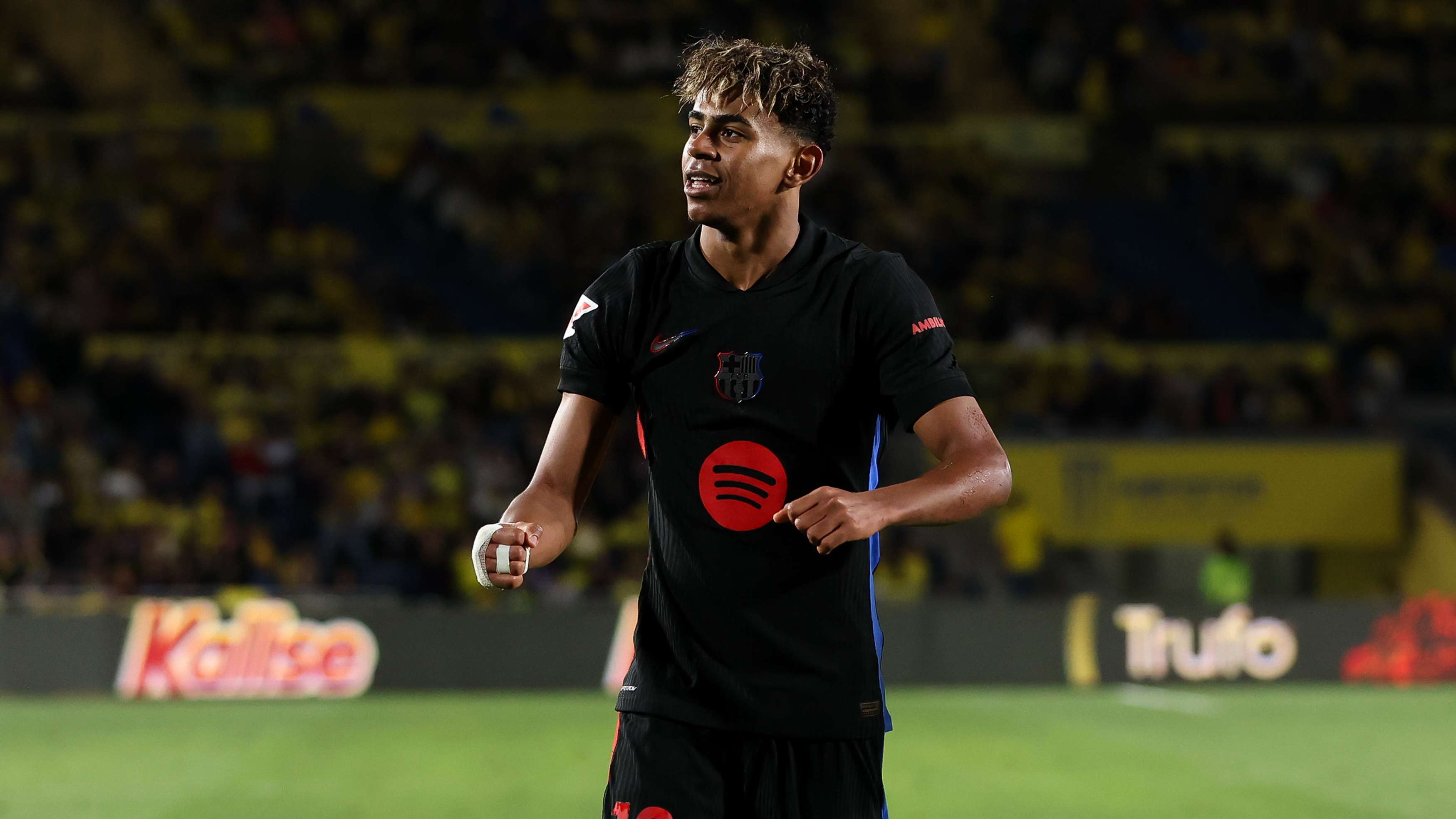 UD Las Palmas v FC Barcelona - La Liga EA Sports