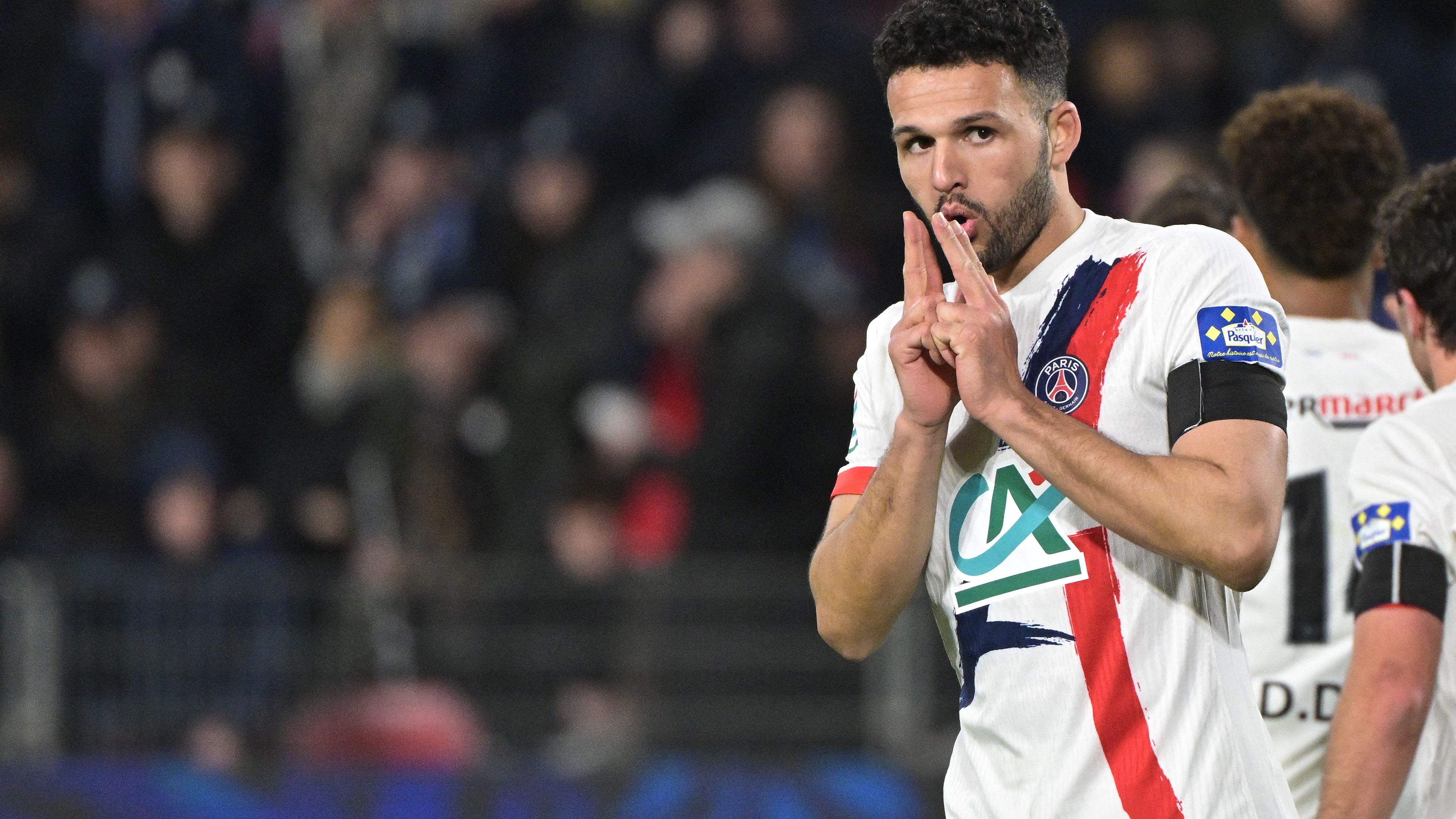 FBL-FRA-CUP-STADE BRIOCHIN-PSG