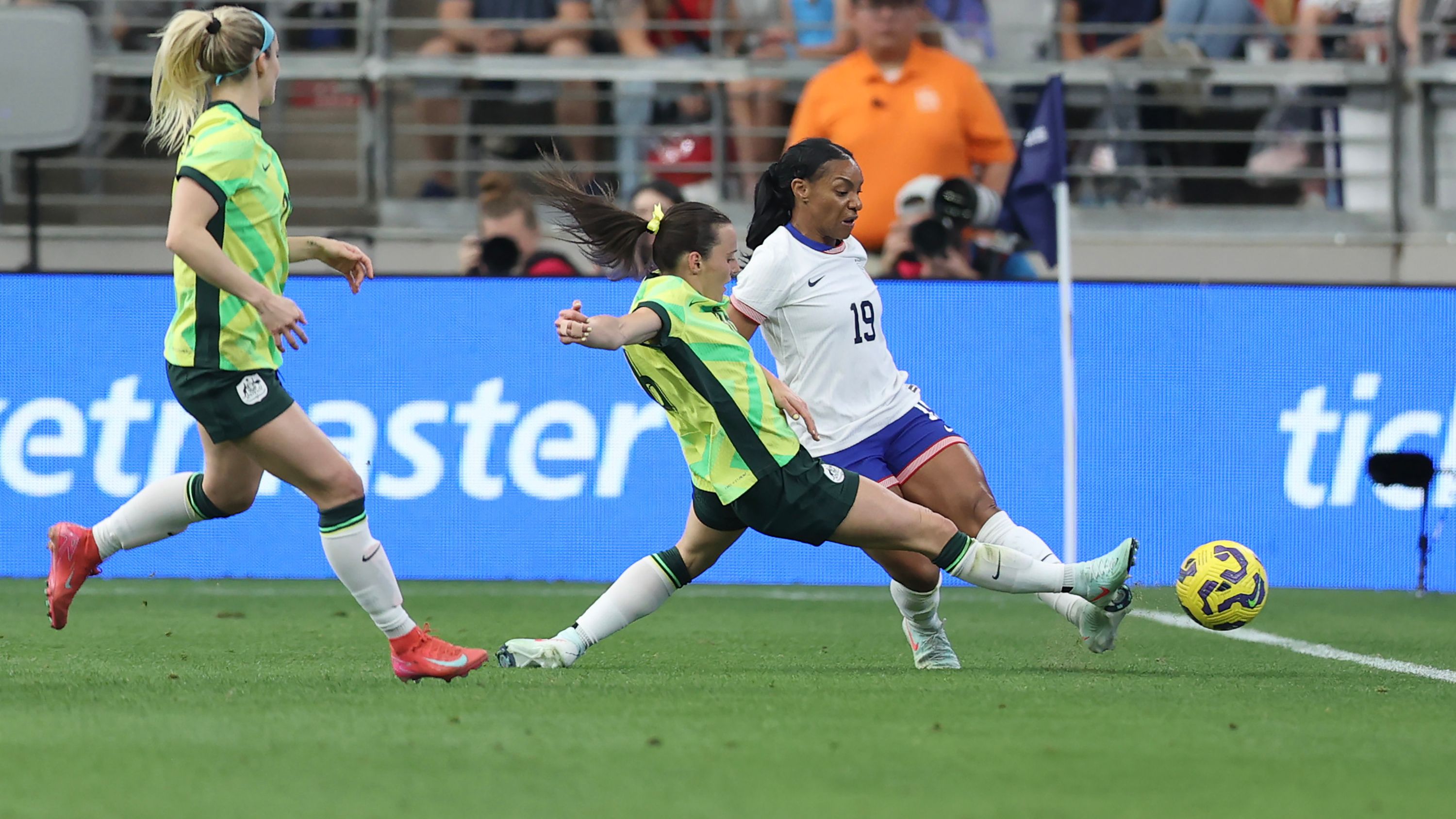 United States v Australia - 2025 SheBelieves Cup