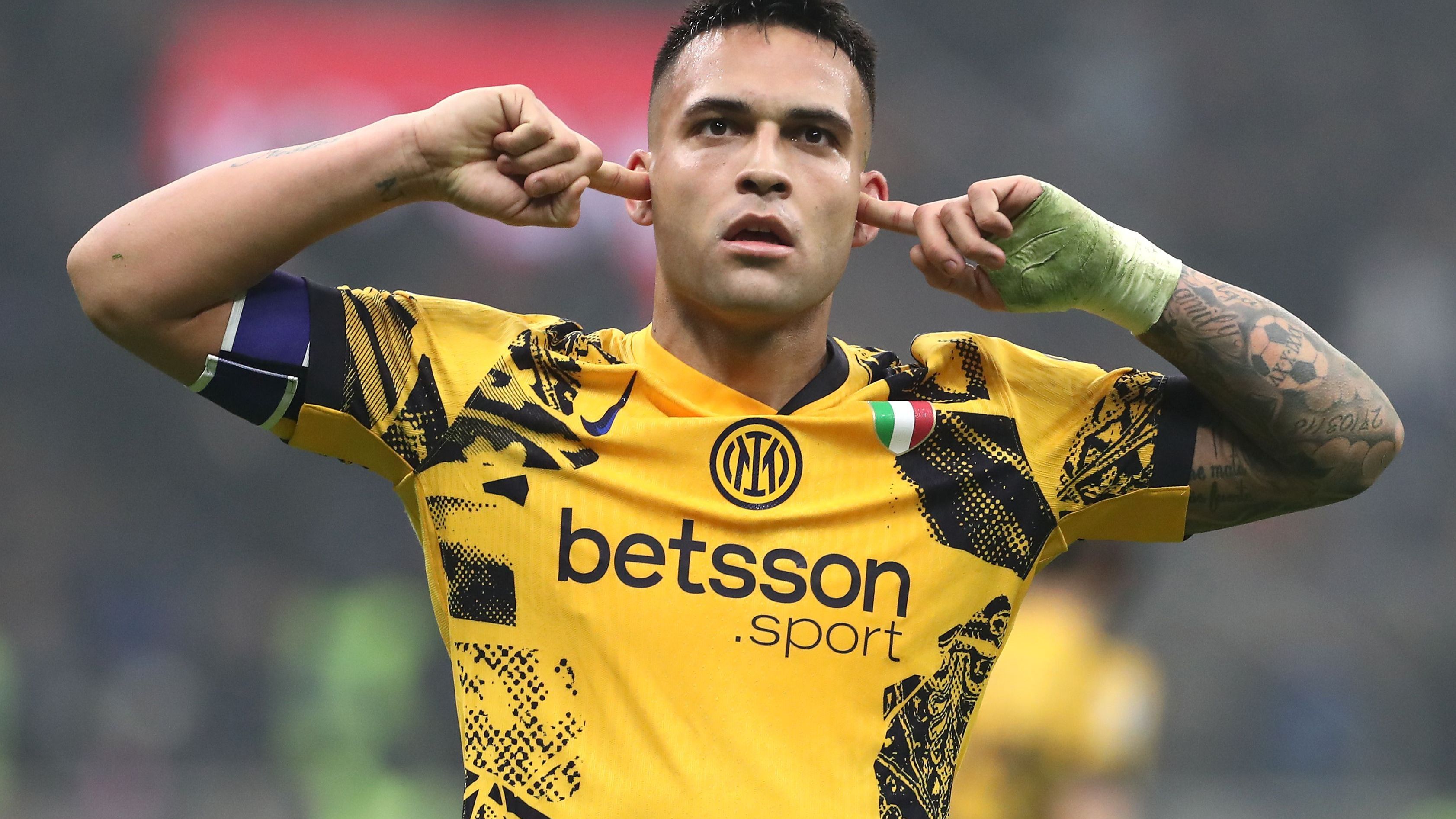 FC Internazionale v Genoa CFC - Serie A