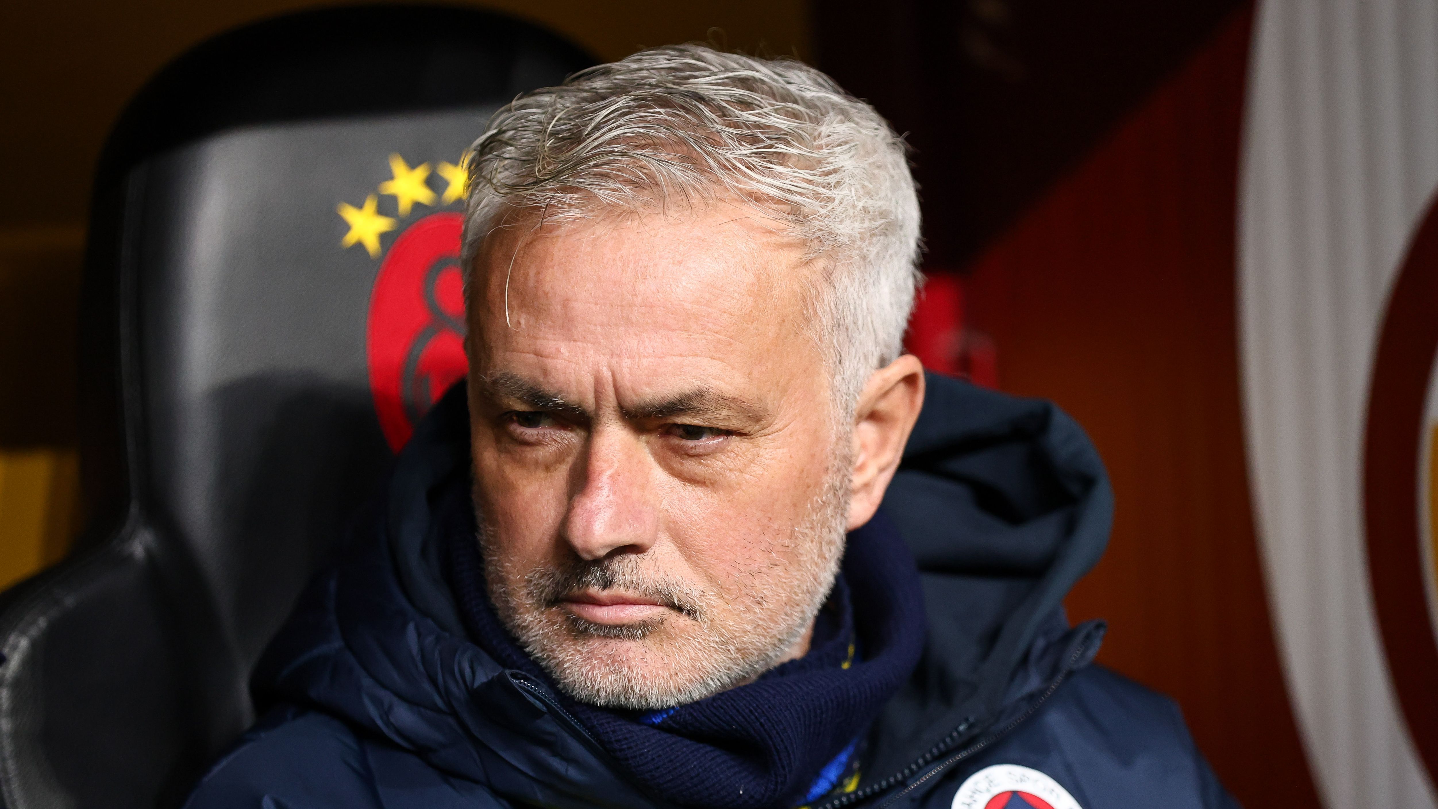 Galatasaray v Fenerbahce - Turkish Super League