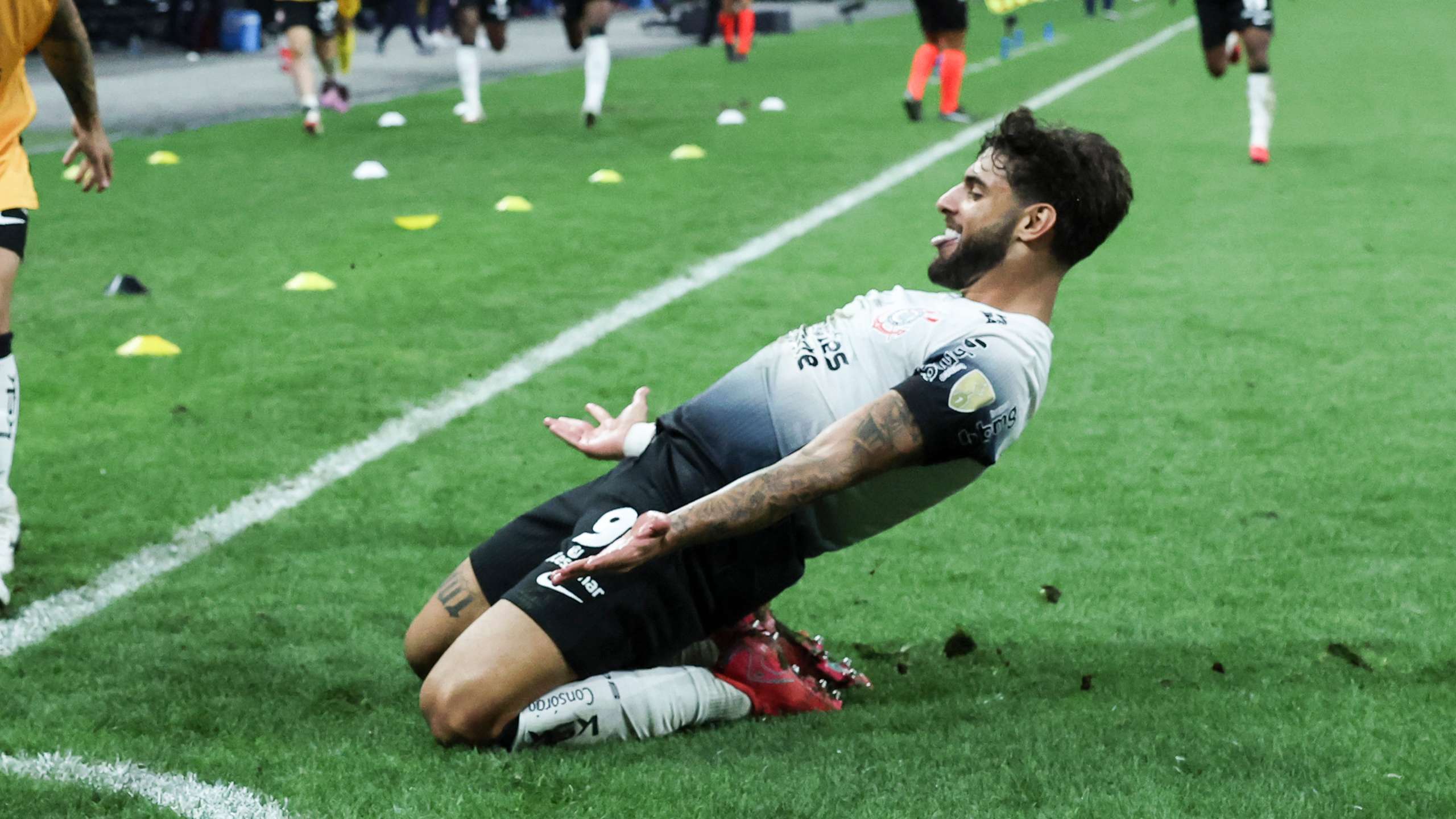 Corinthians v Universidad Central - Copa CONMEBOL Libertadores 2025