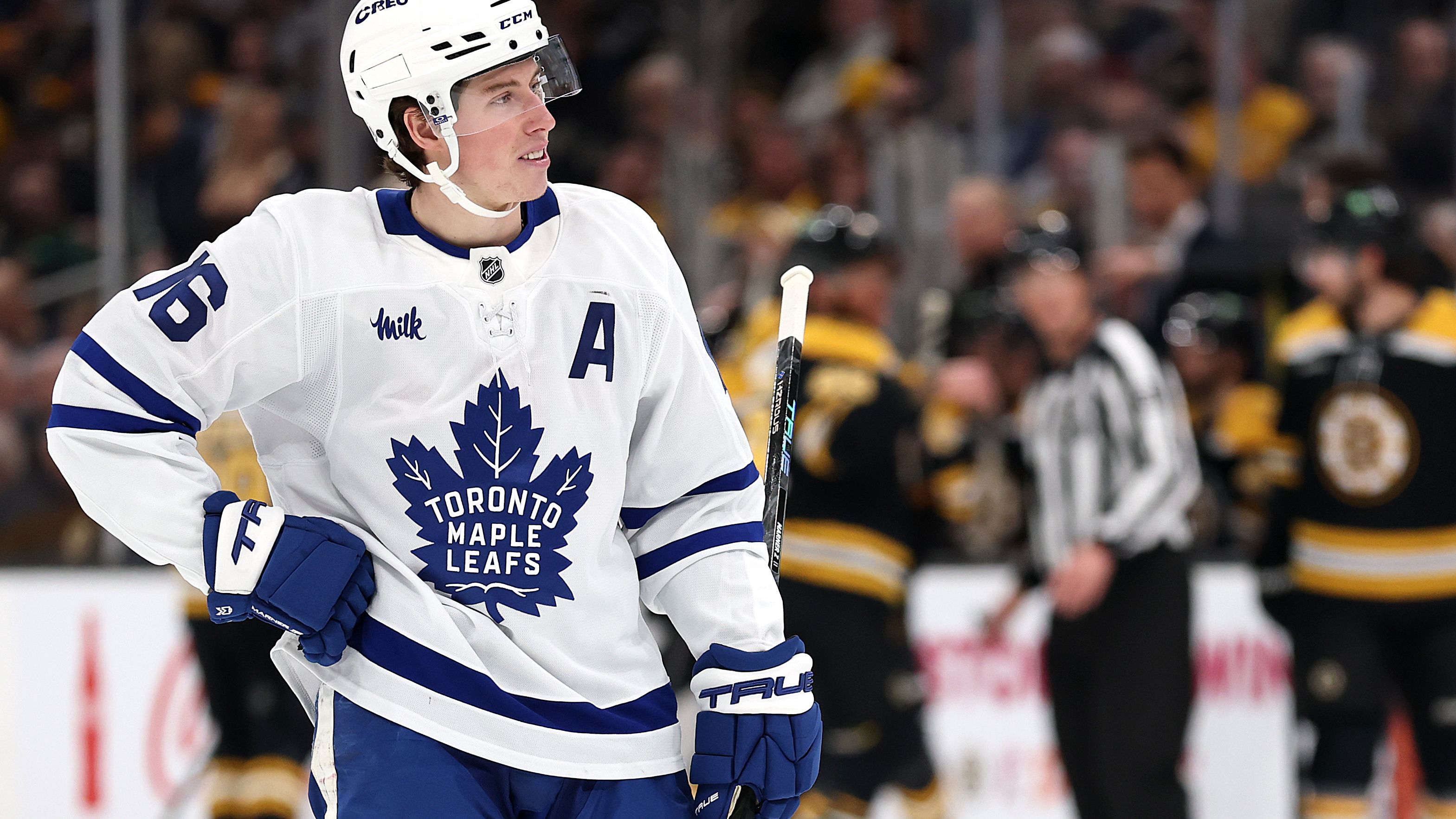 Toronto Maple Leafs v Boston Bruins