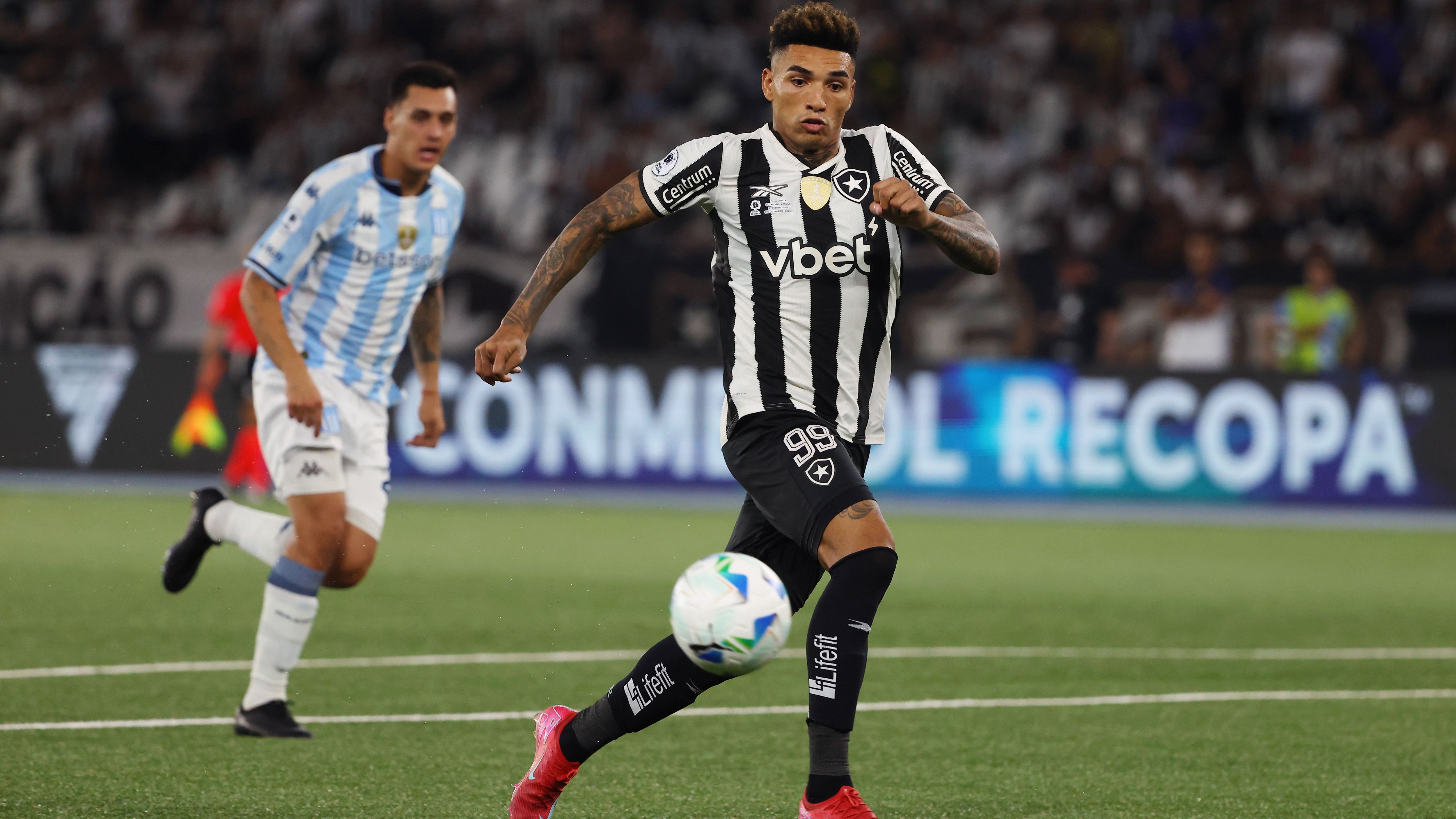 Botafogo v Racing Club - Recopa Sudamericana 2025