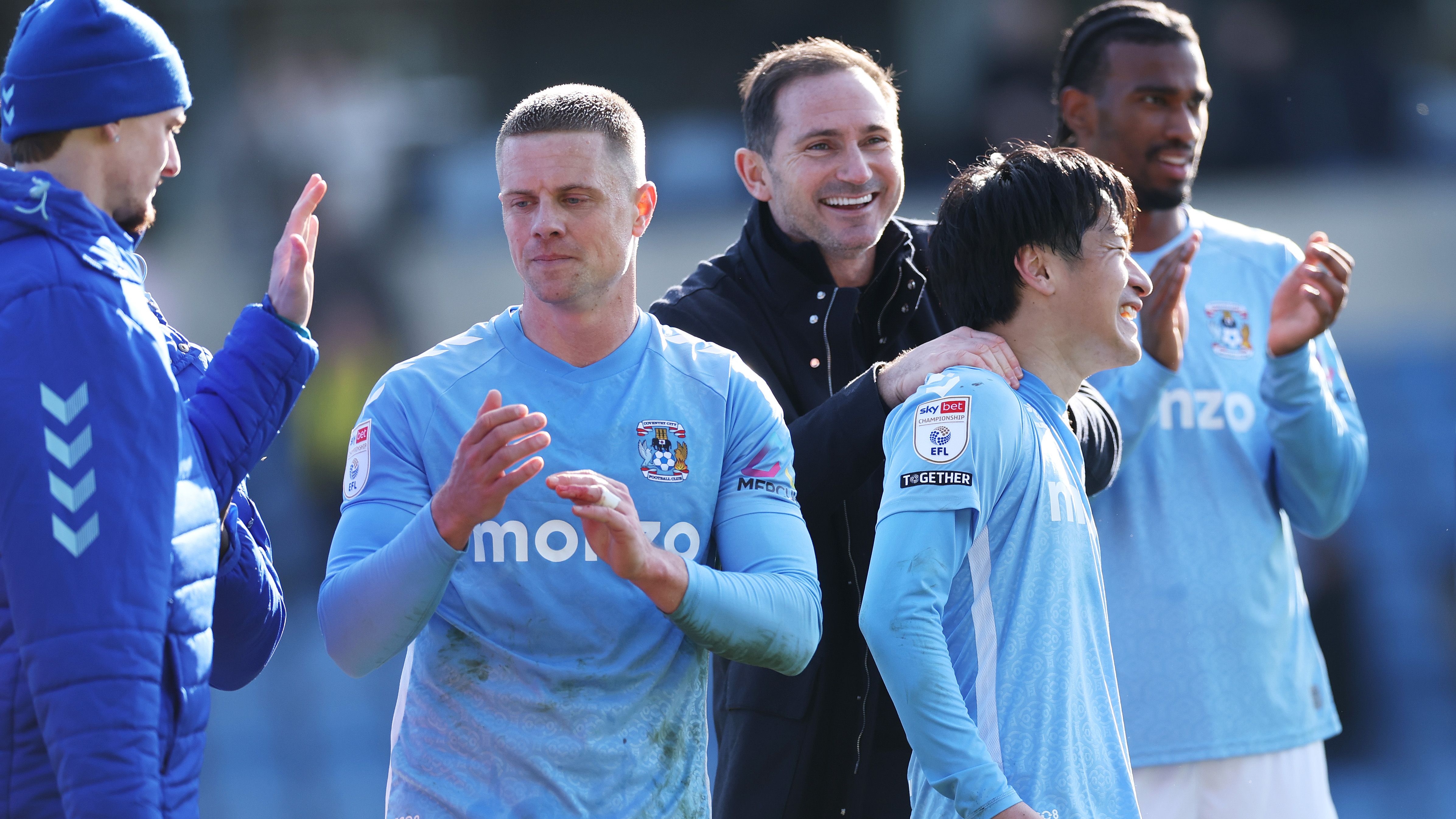 Oxford United FC v Coventry City FC - Sky Bet Championship