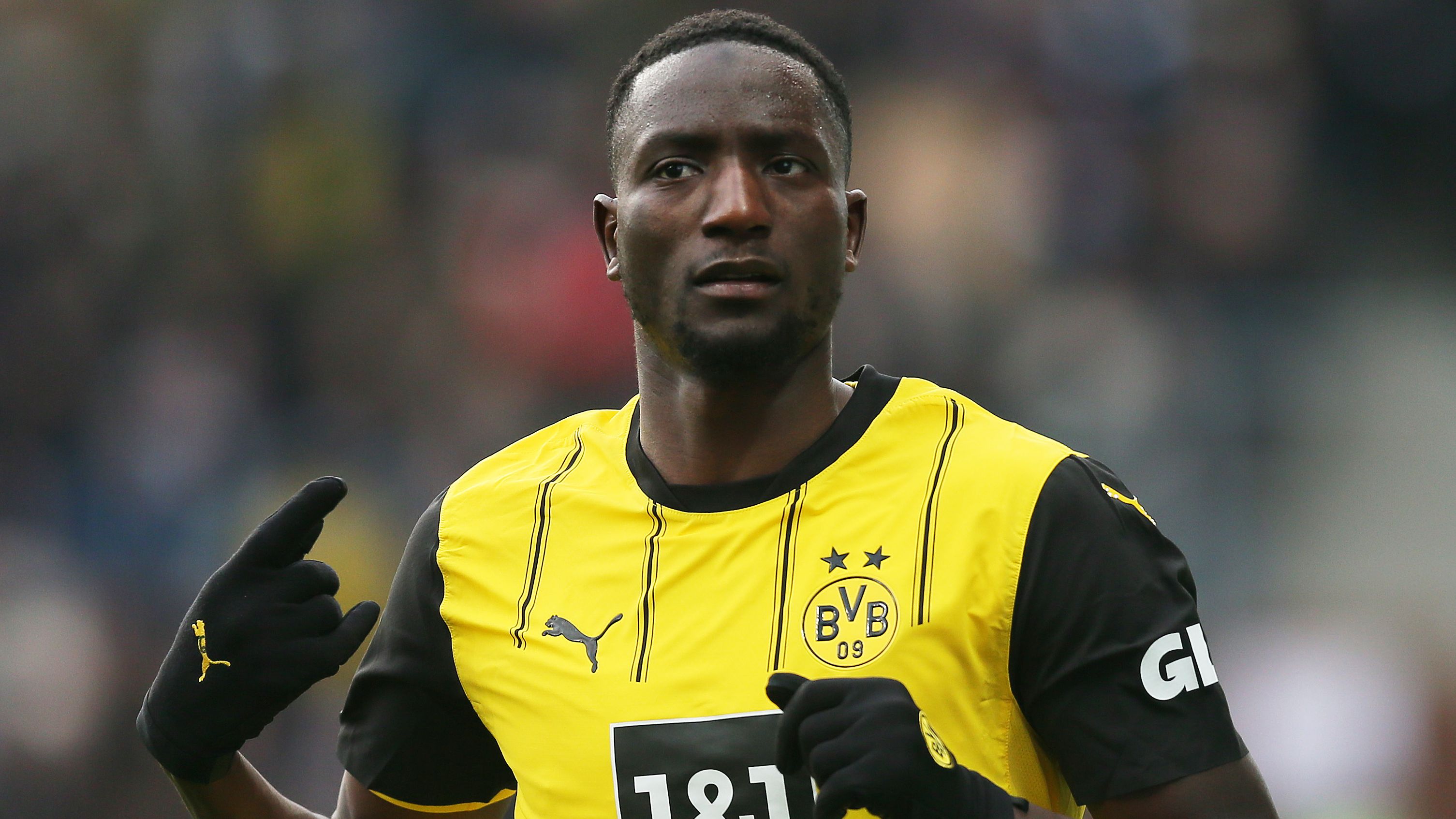 FC St. Pauli 1910 v Borussia Dortmund - Bundesliga