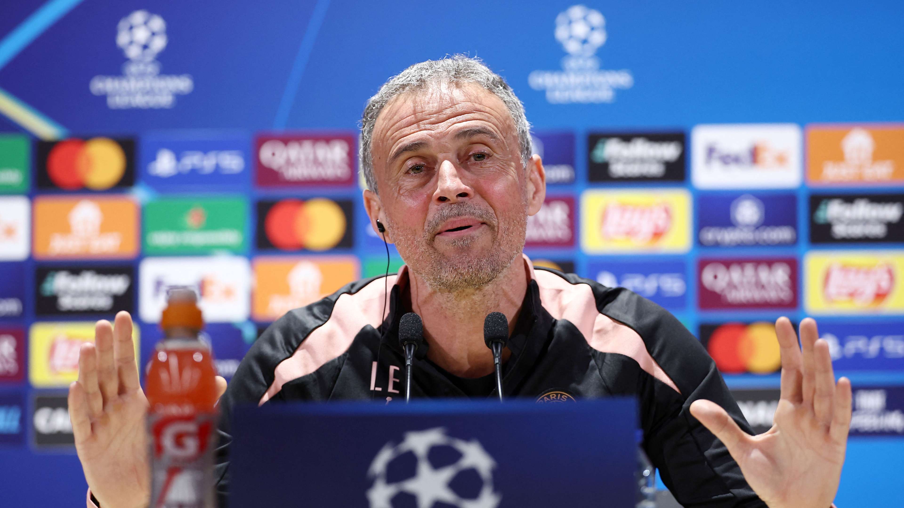 FBL-EUR-C1-PSG-PRESSER