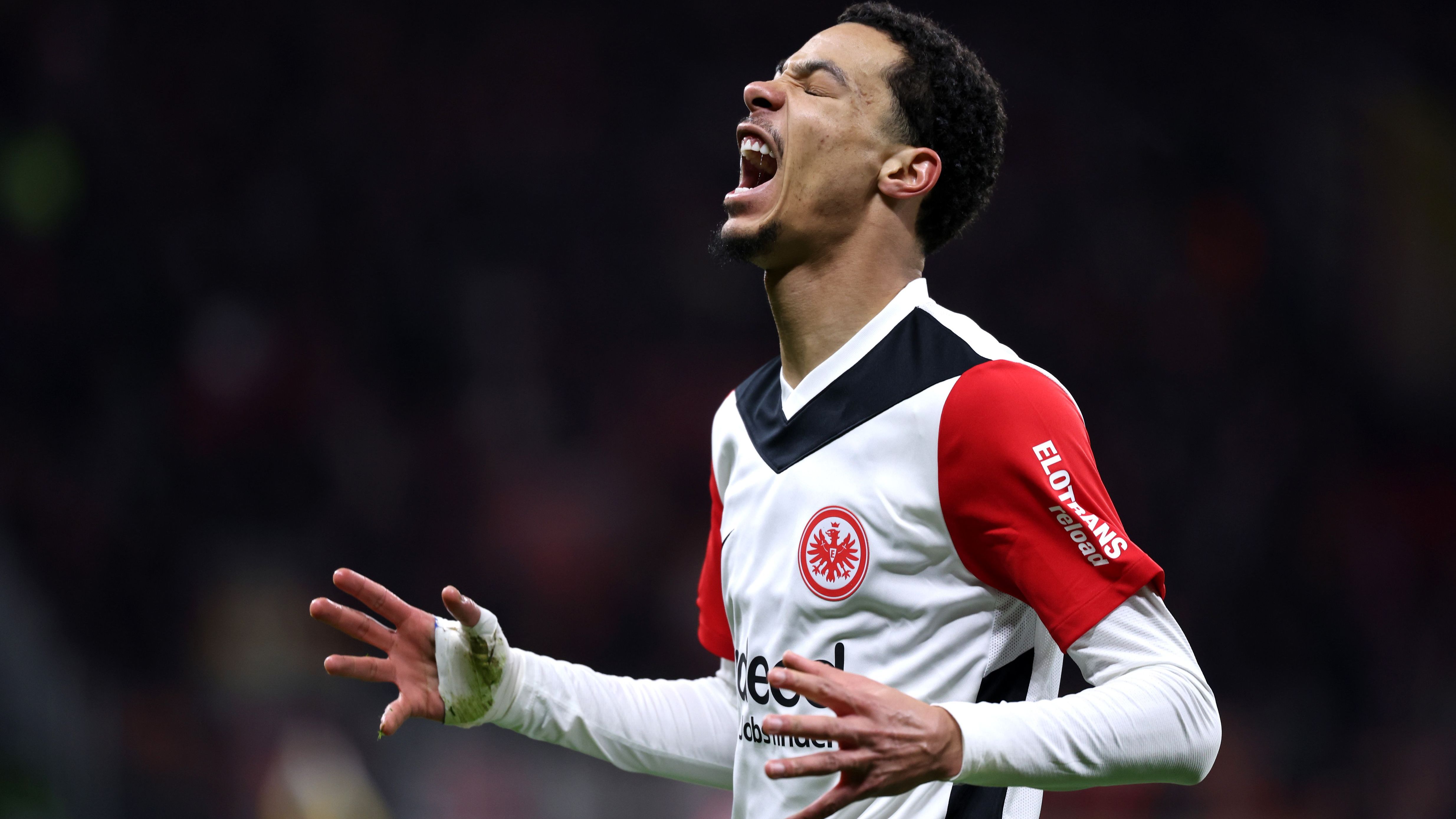 Eintracht Frankfurt v Bayer 04 Leverkusen - Bundesliga