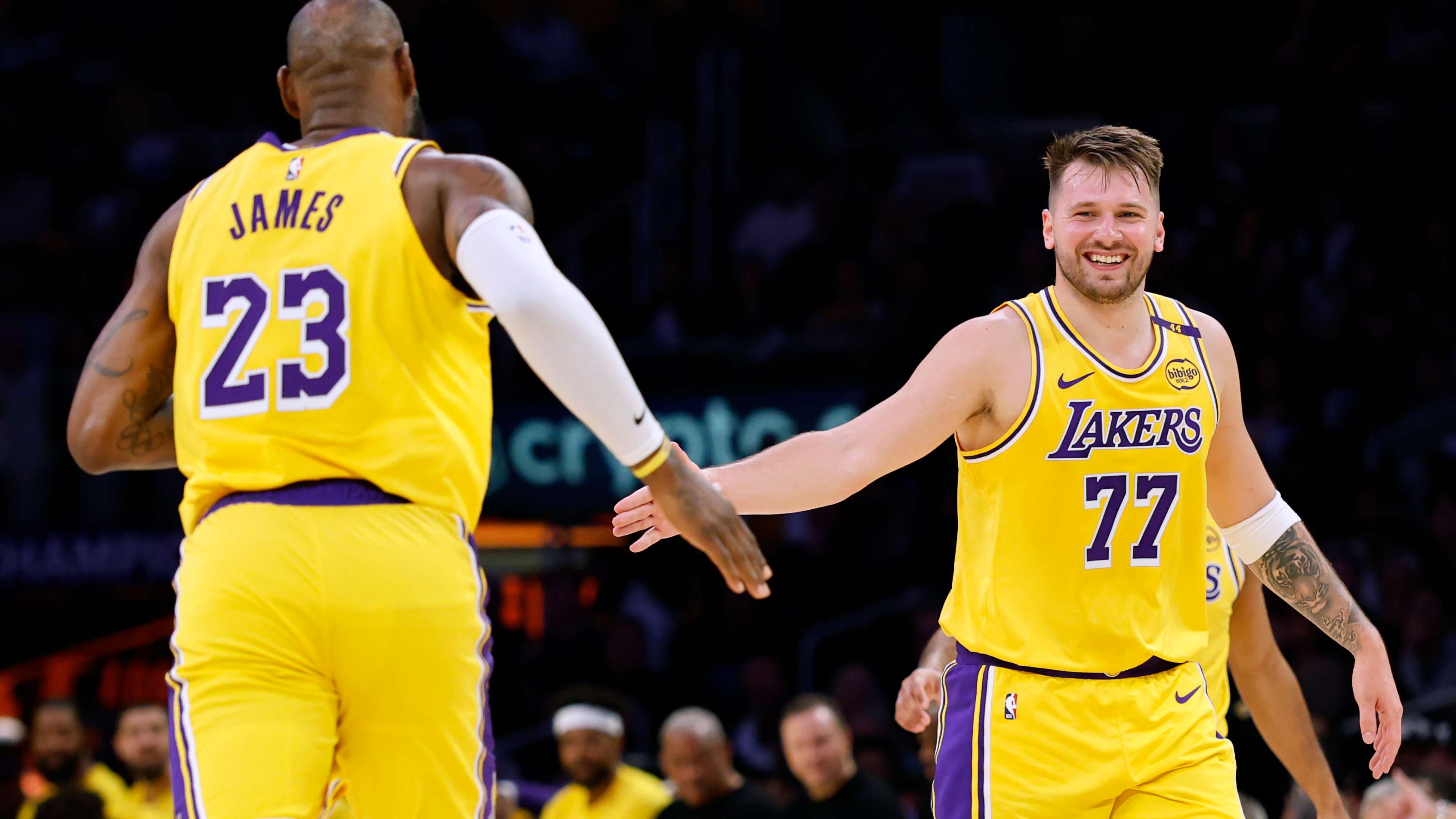 Minnesota Timberwolves v Los Angeles Lakers