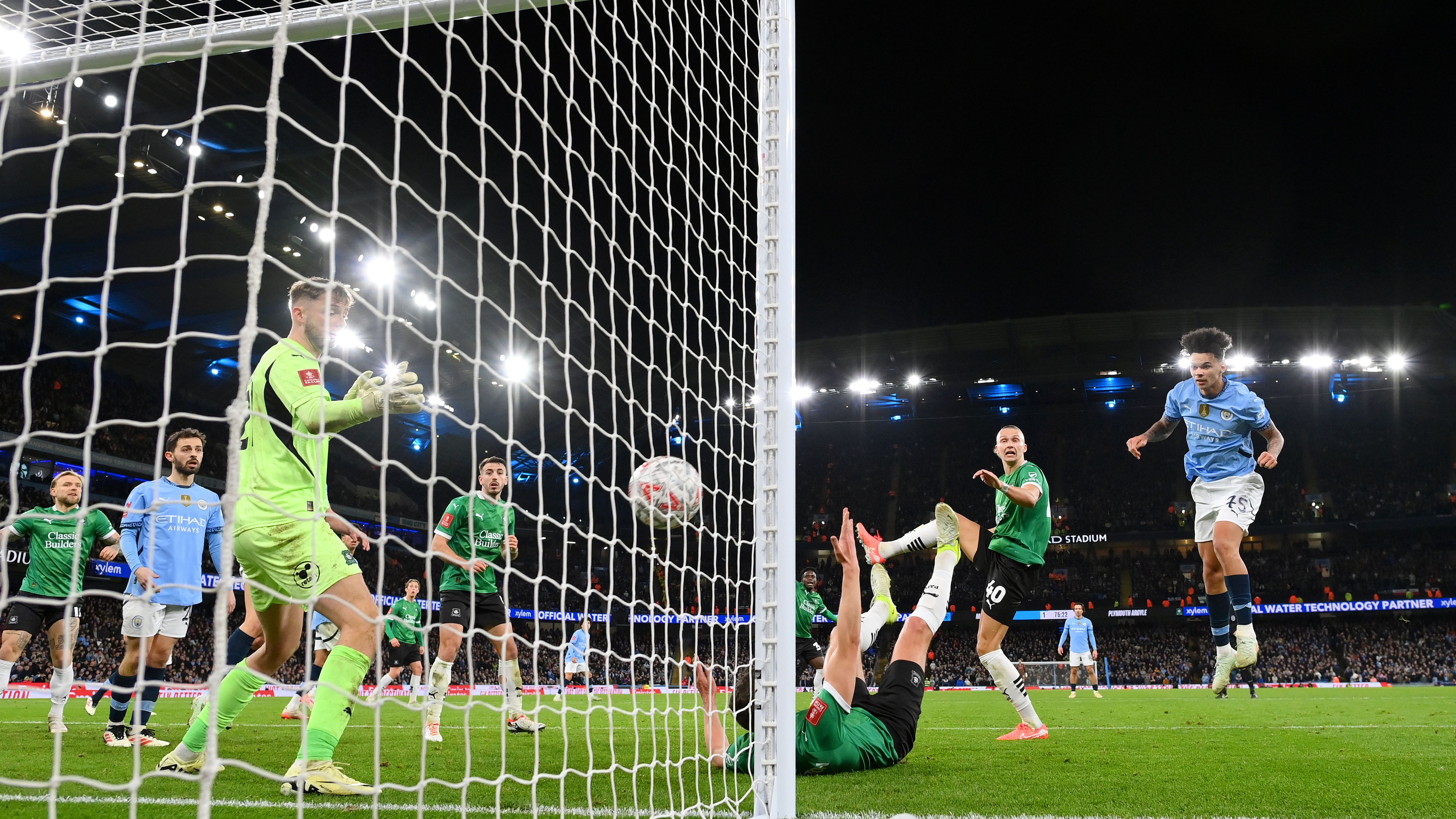 Manchester City v Plymouth Argyle - Emirates FA Cup Fifth Round
