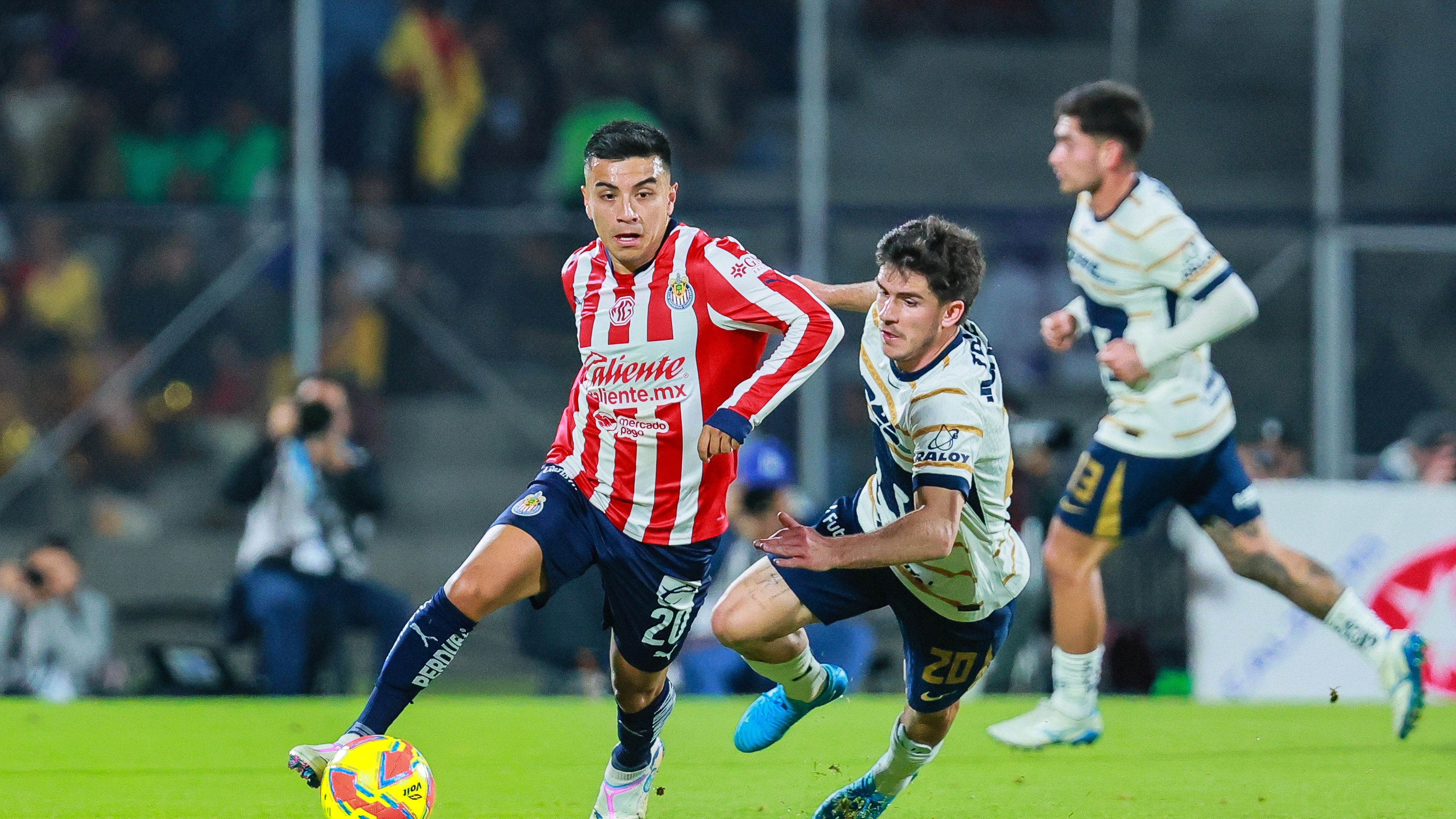 'One of Chivas’ few true leaders' - Club legend Adolfo Bautista slams reported Fernando 'Nene' Beltrán transfer | Goal.com UK