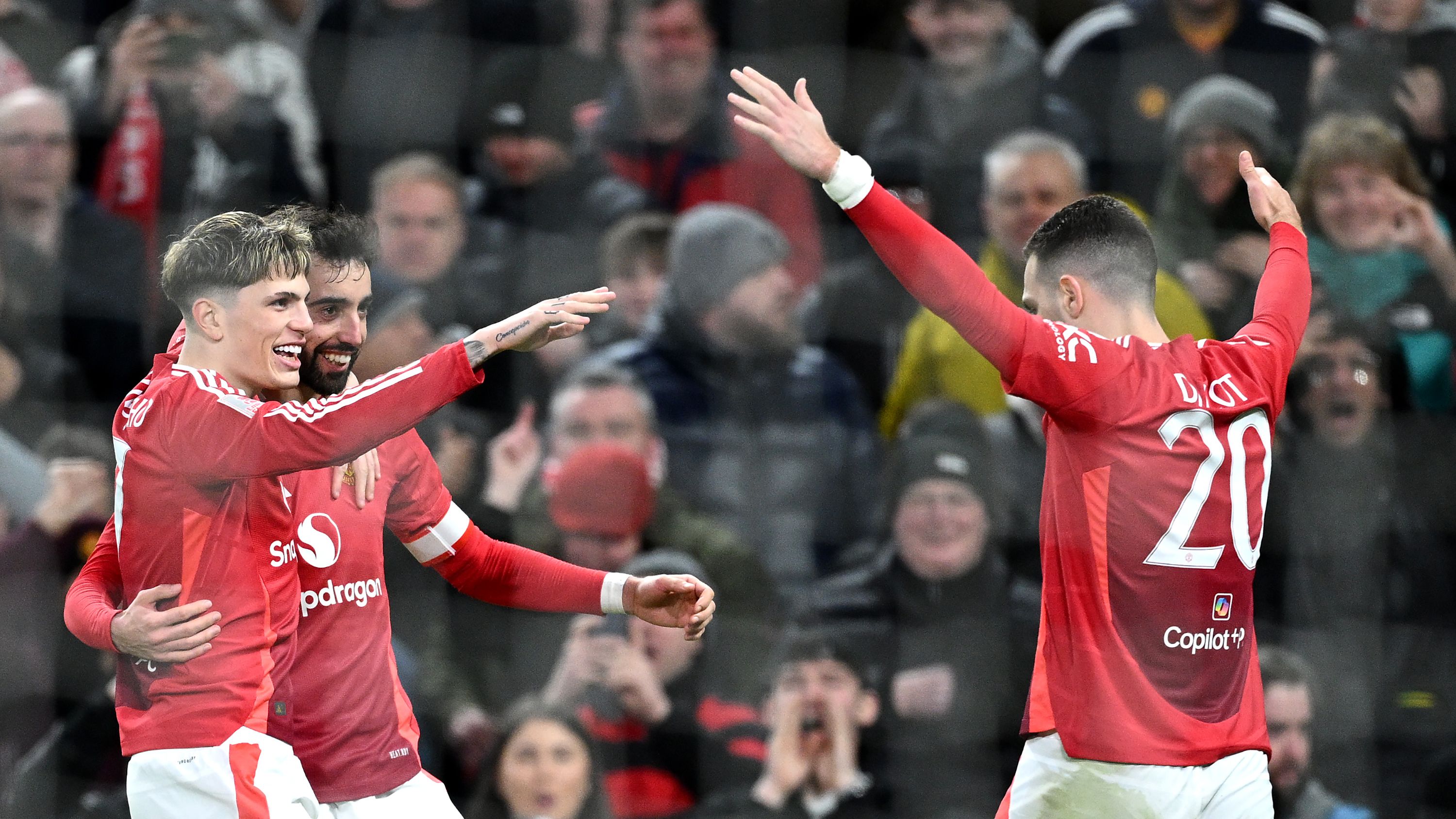 Manchester United v Fulham - Emirates FA Cup Fifth Round